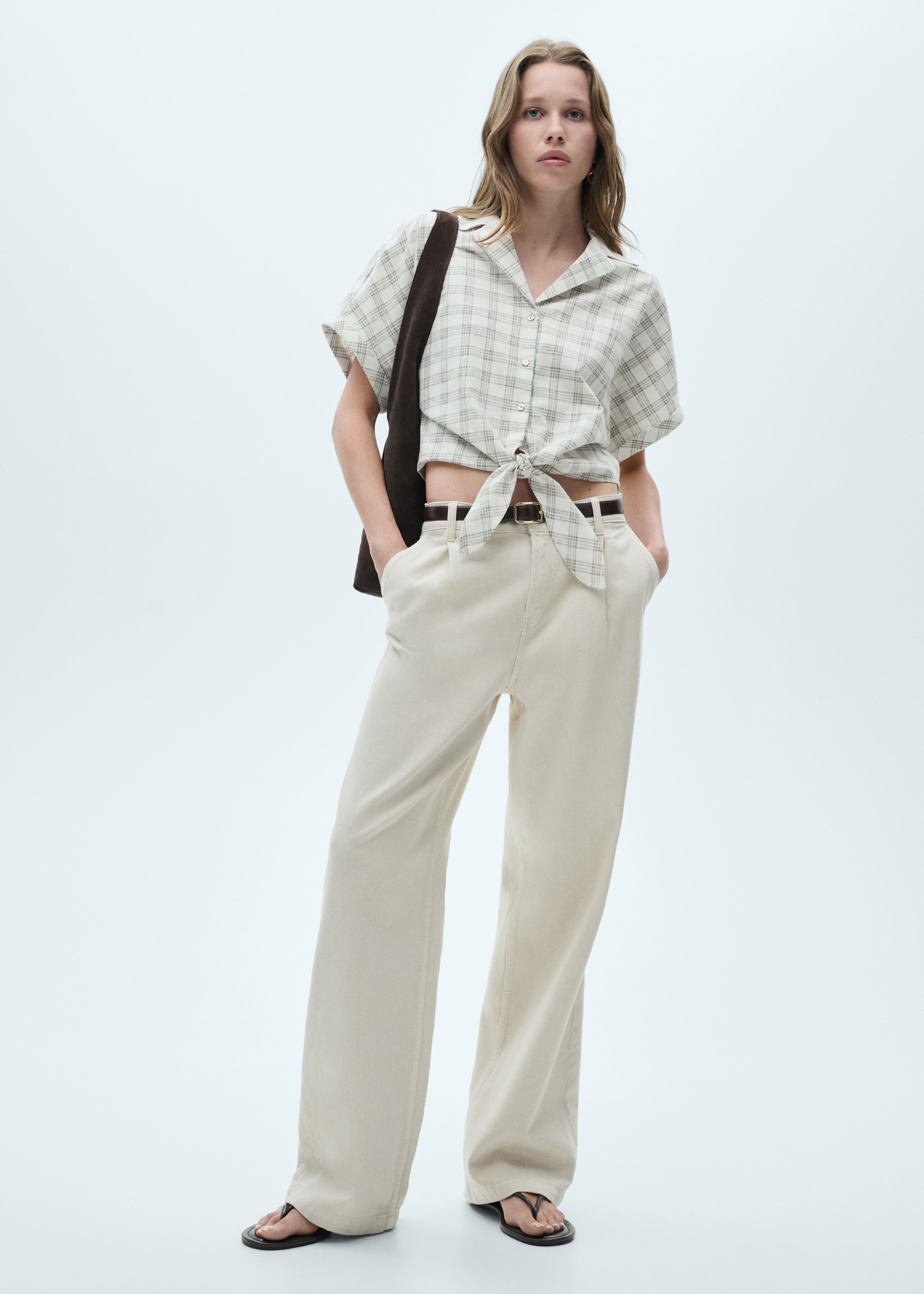 Check crop shirt - Details of the article 2