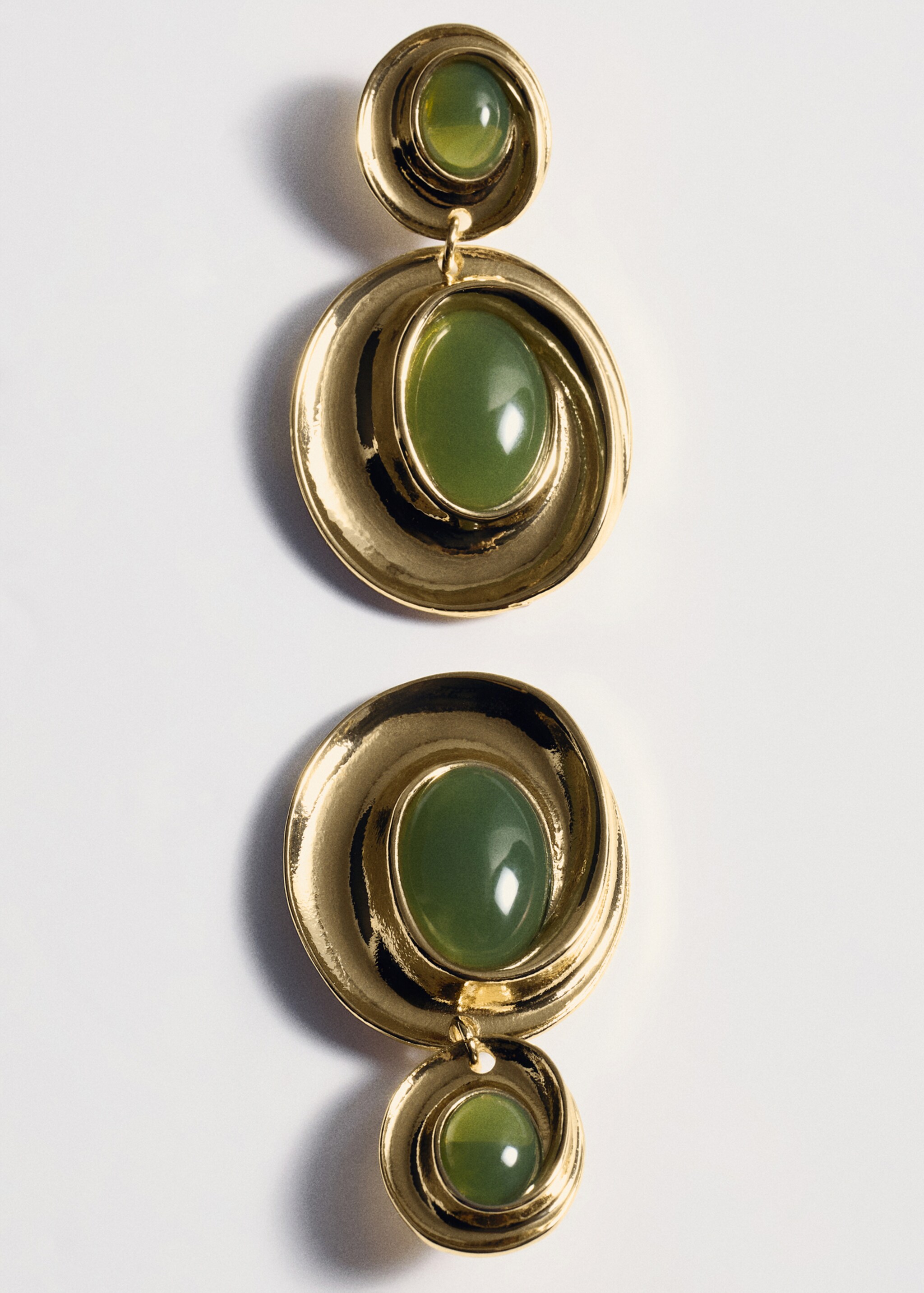 Beaded drop earrings - Details of the article 5, Gold. Ref: 77085991-00.