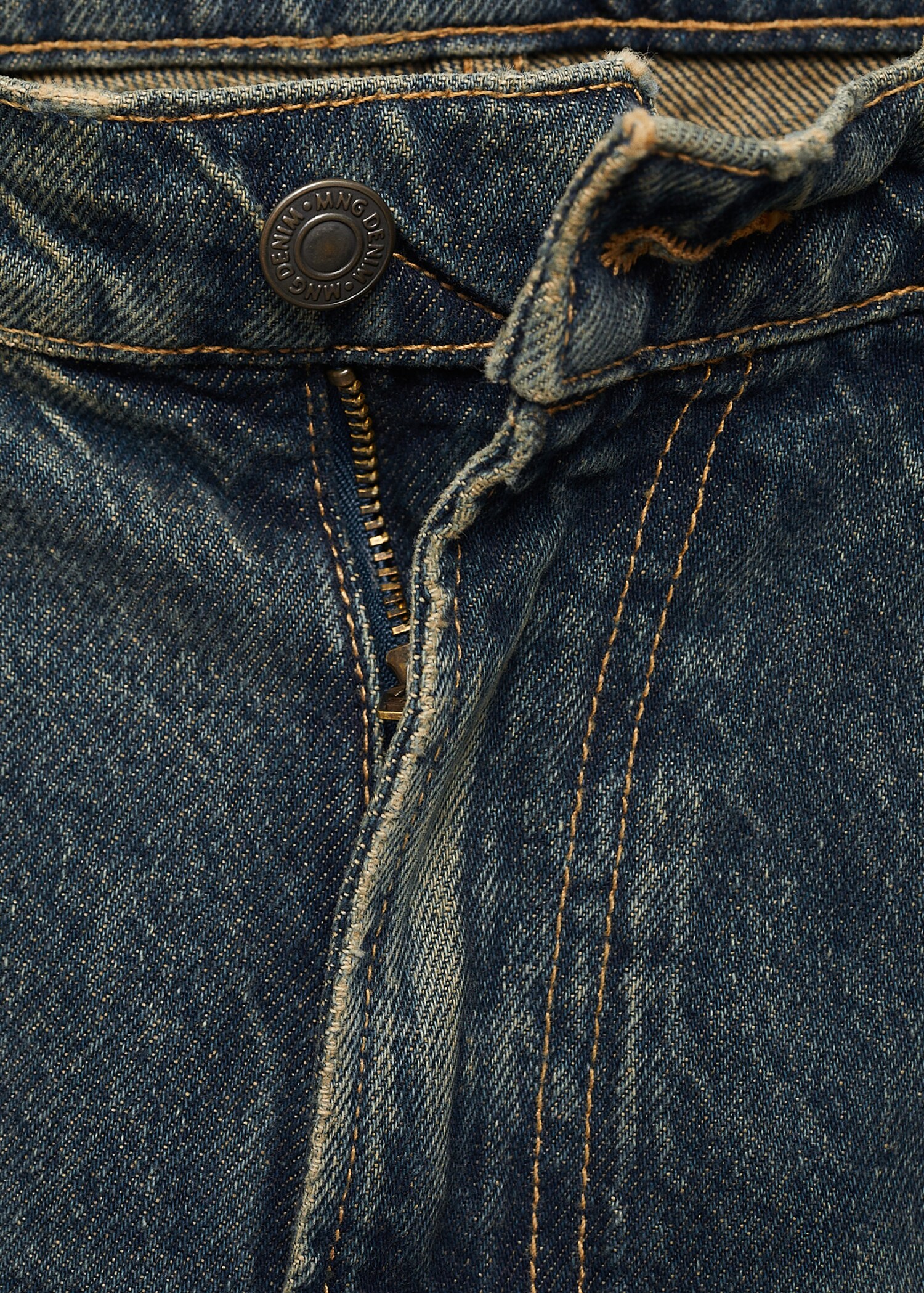 Jean straight-fit effet usé - Détail de l'article 8