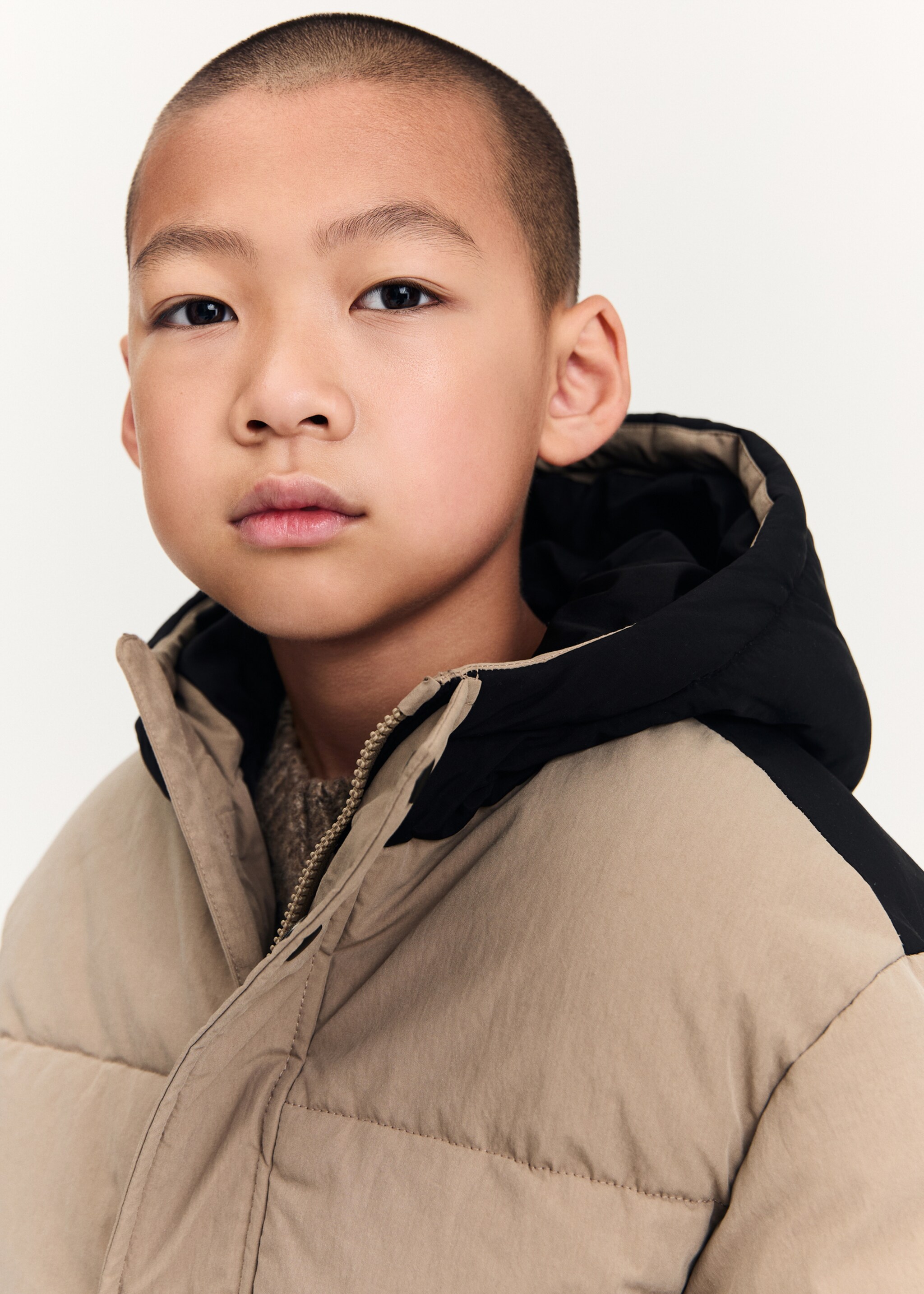 Mixed quilted jacket - Details of the article 1, Medium Brown. Ref: 77086343-00.