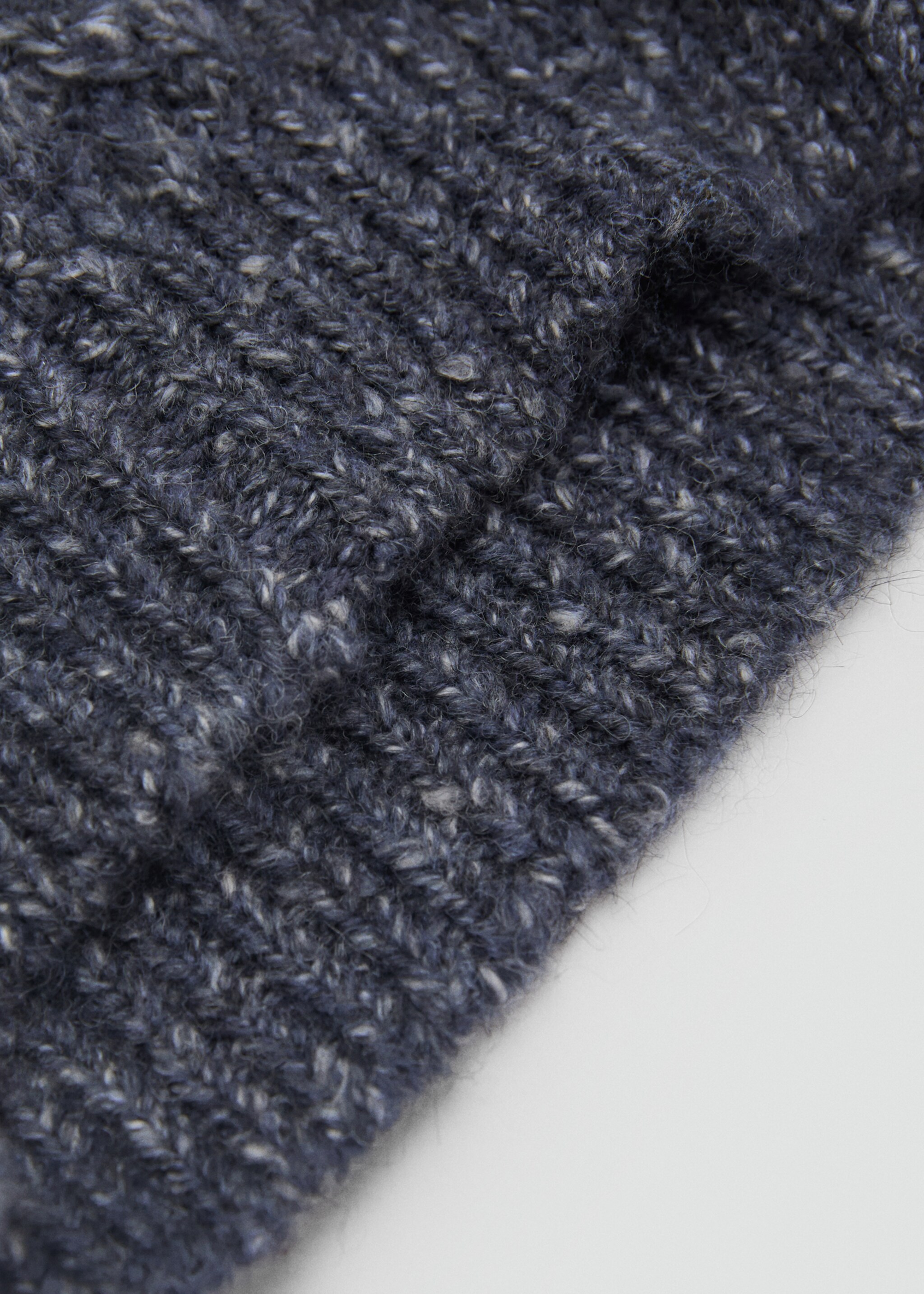 Cappellino maglia intrecciata pon pon - Dettaglio dell'articolo 1