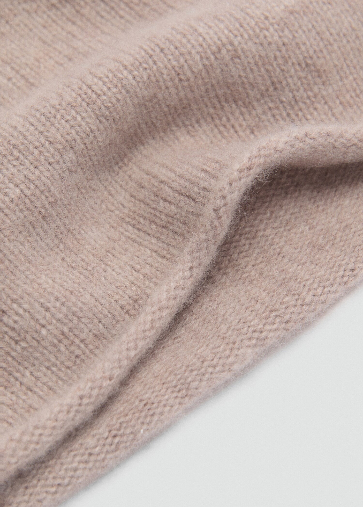 100% cashmere beanie - Details of the article 1