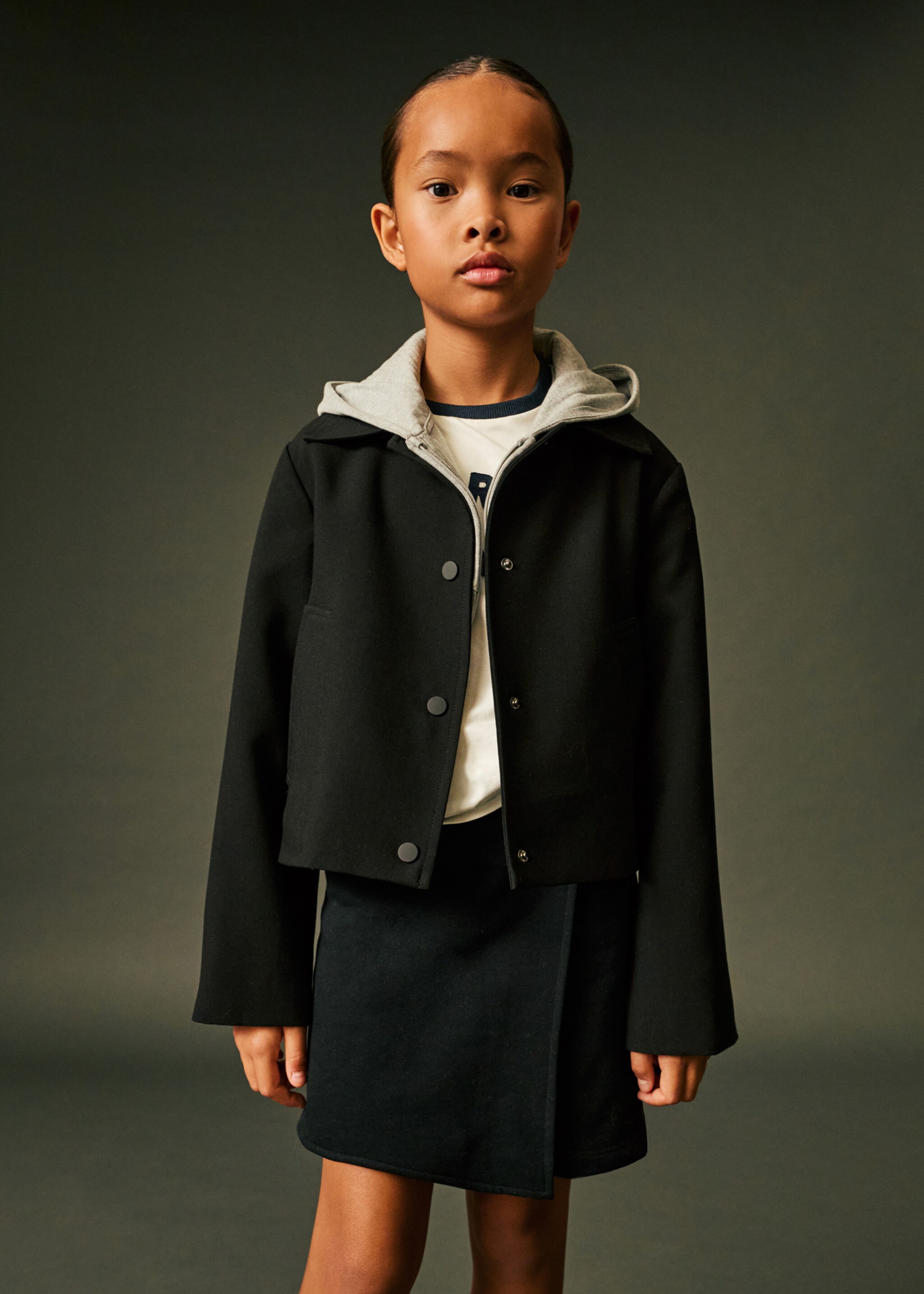 Jacke mit Knöpfen - Detail des Artikels 5, Schwarz. Ref: 77086733-00.