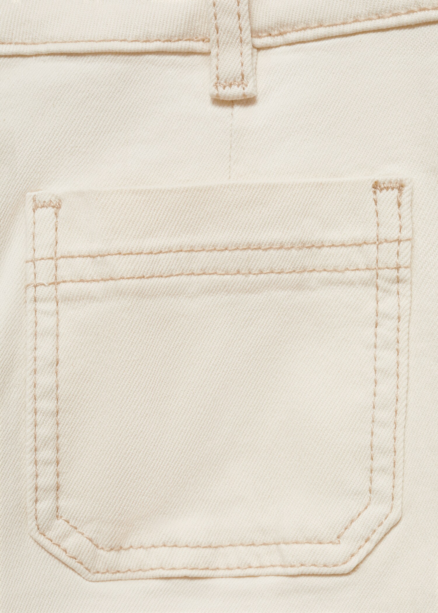 Flared cropped jeans with pockets - Details of the article 0