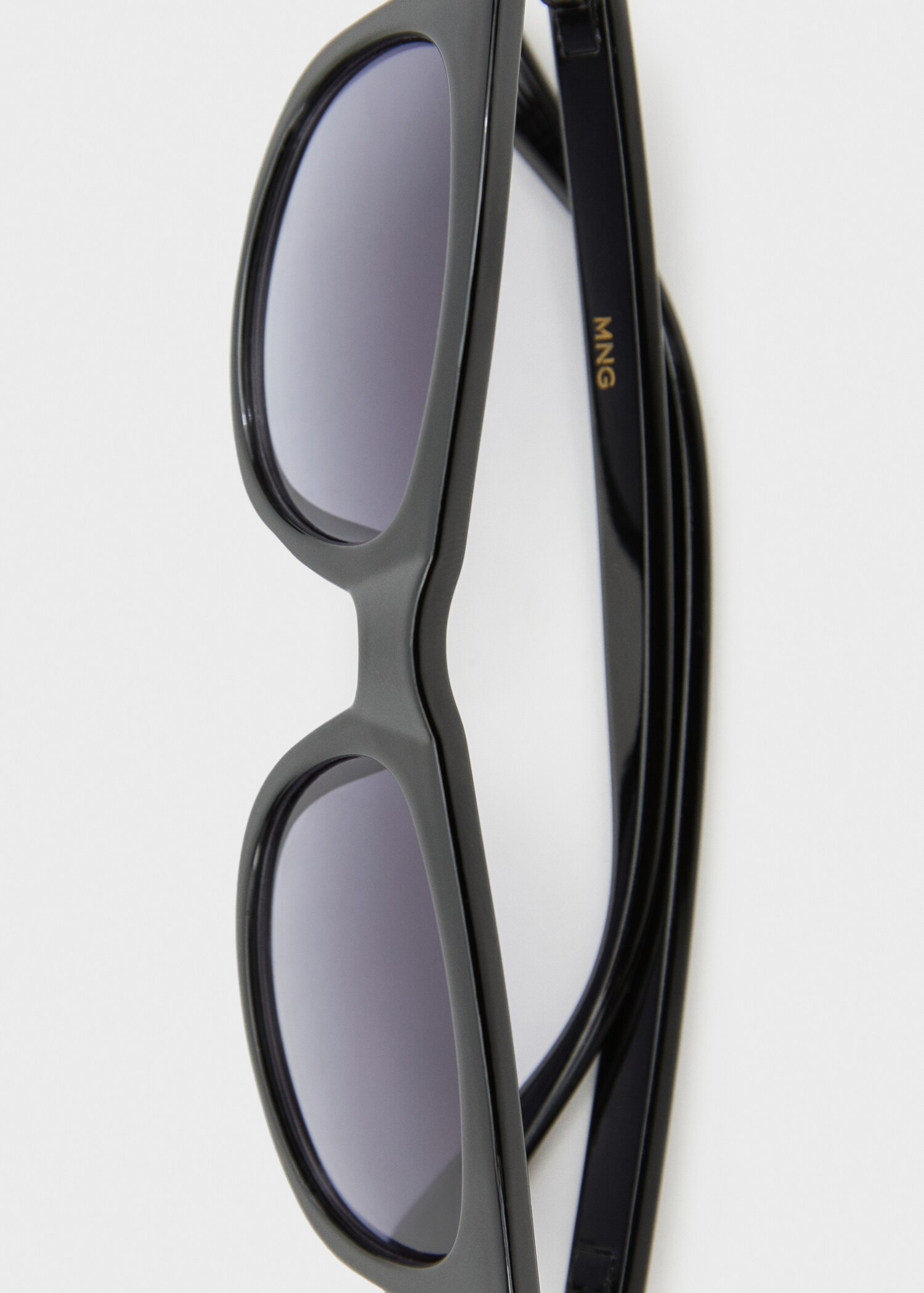 Rectangular sunglasses - Details of the article 2