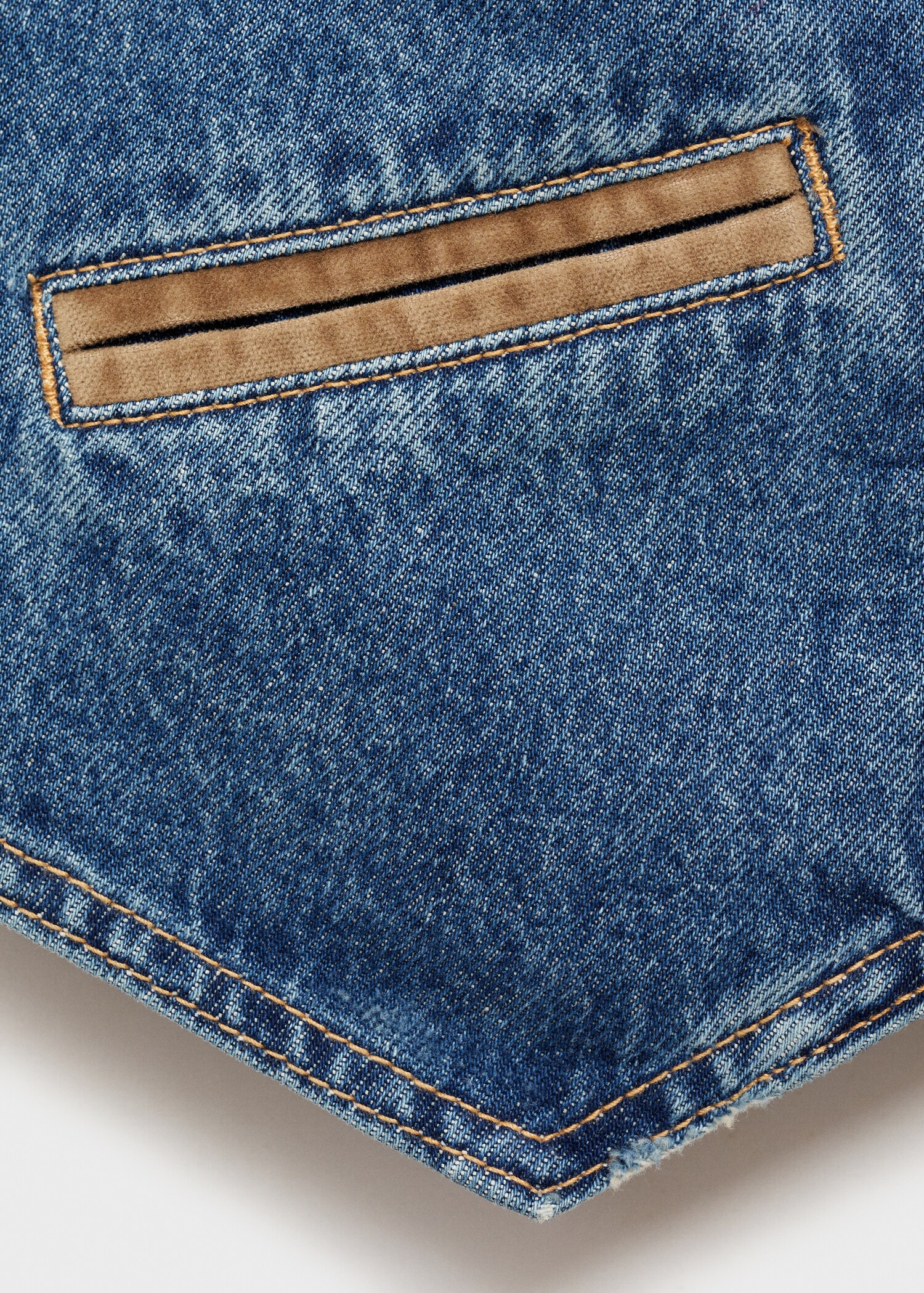 Jeansweste mit Kontrastdetails - Detail des Artikels 0