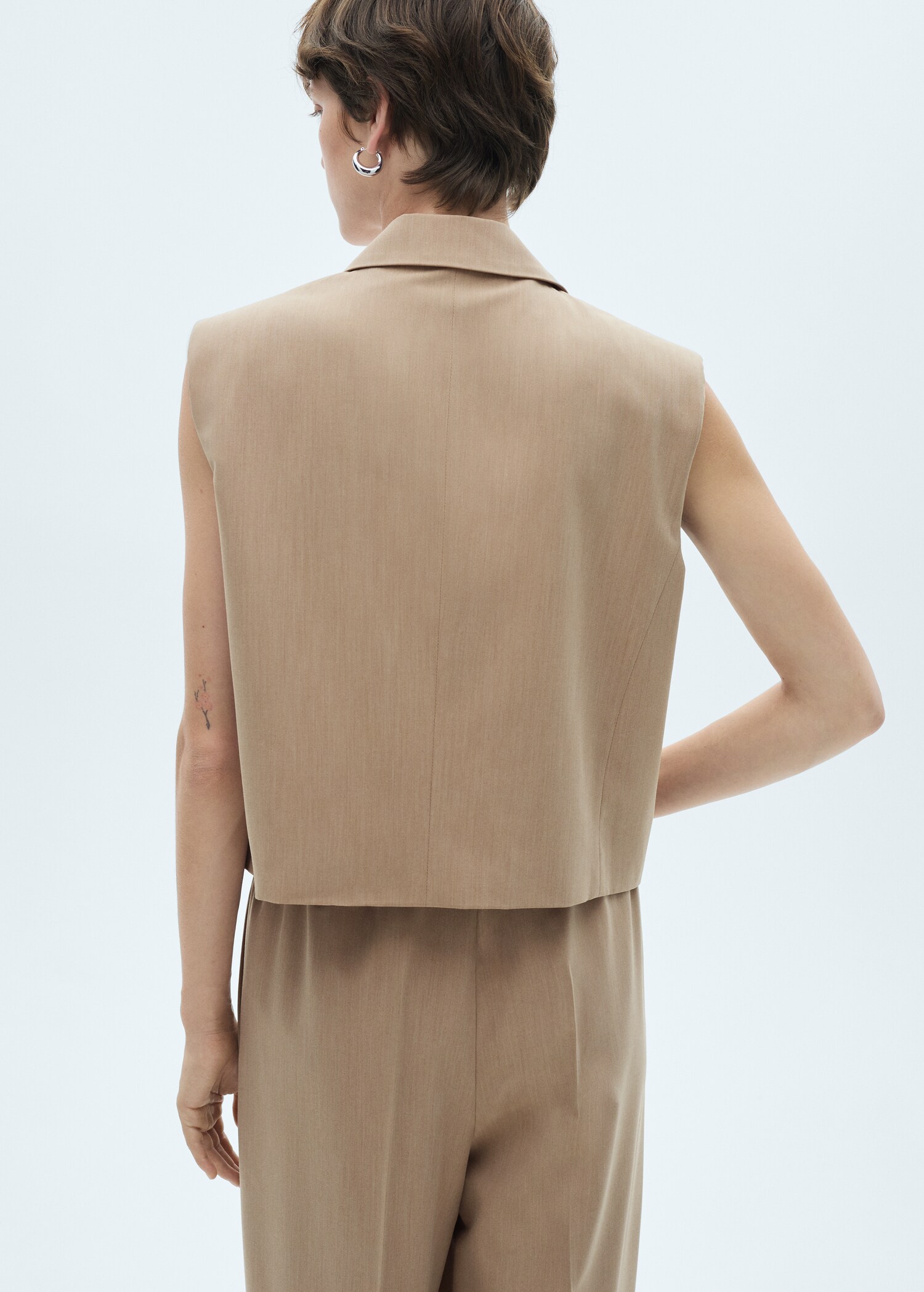 Suit waistcoat with lapels - Reverse of the article