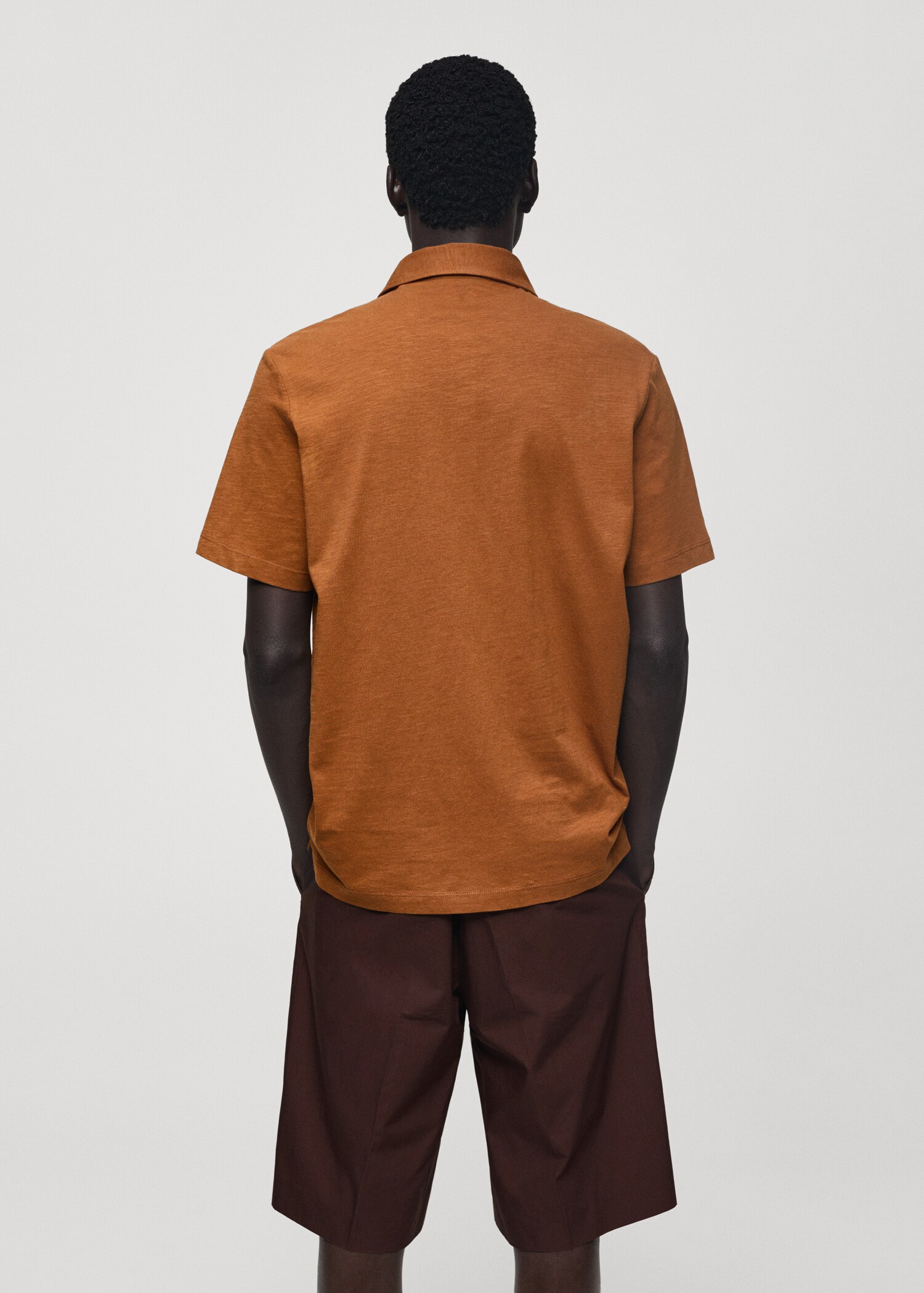 100% cotton regular-fit polo shirt - Reverse of the article
