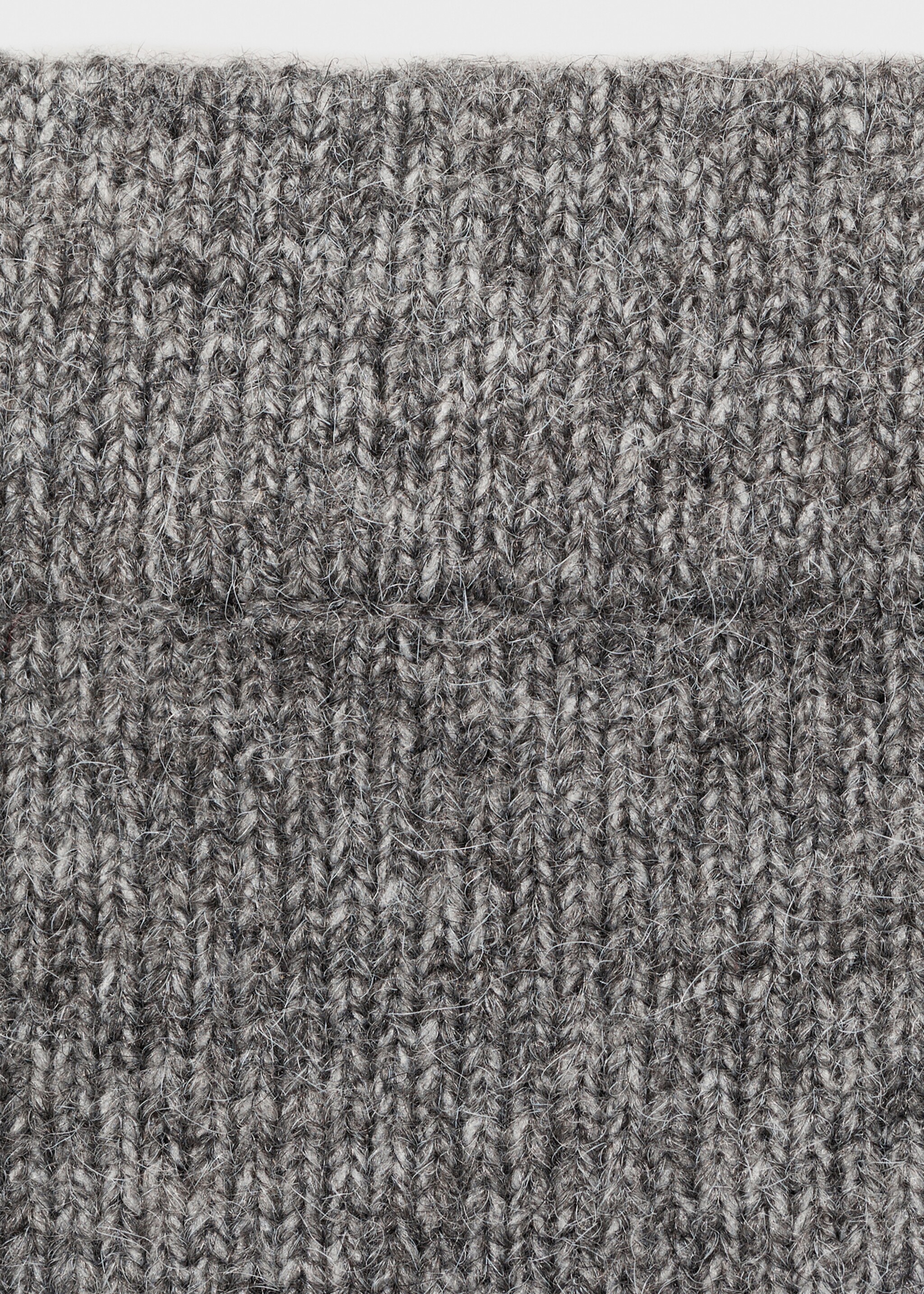 Knitted miniskirt - Details of the article 8, Charcoal. Ref: 77087658-00.