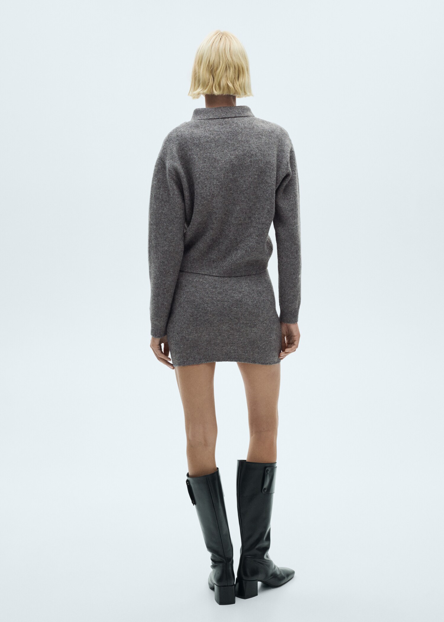 Knitted miniskirt - Reverse of the article