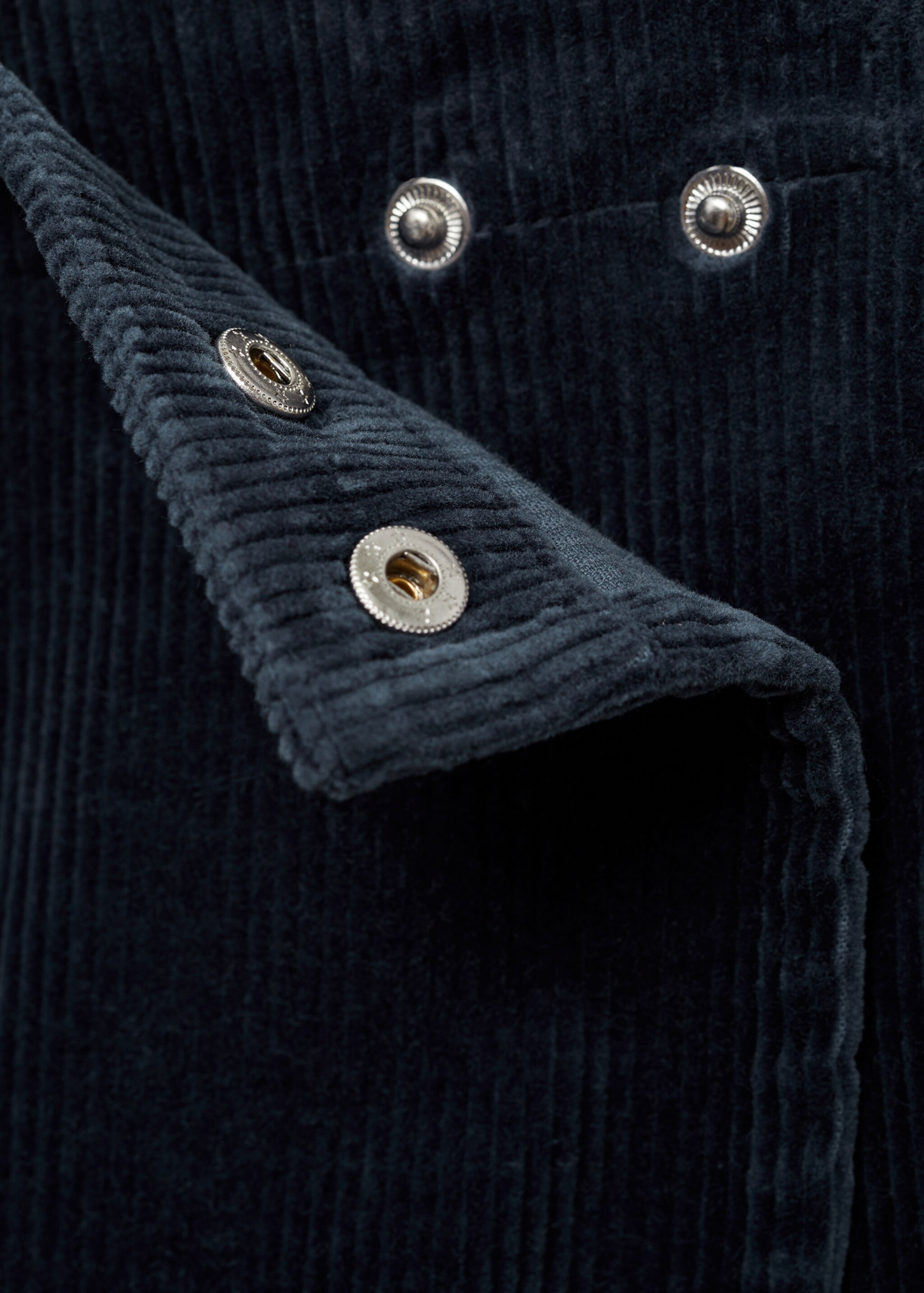 Jupe short velours côtelé - Détail de l'article 8, Bleu marine foncé. Ref: 77087665-00.