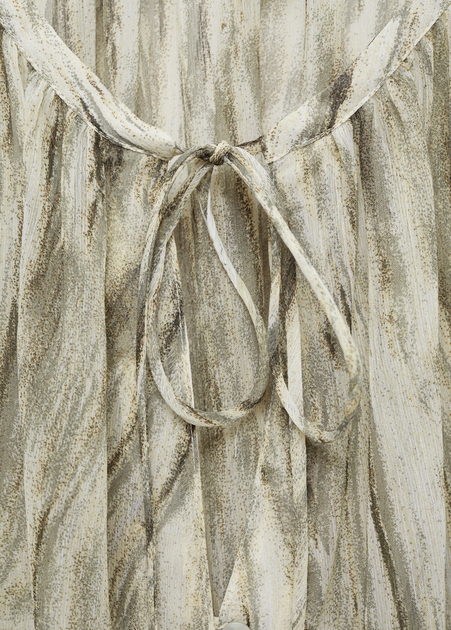 Halbtransparente Print-Bluse - Detail des Artikels 8