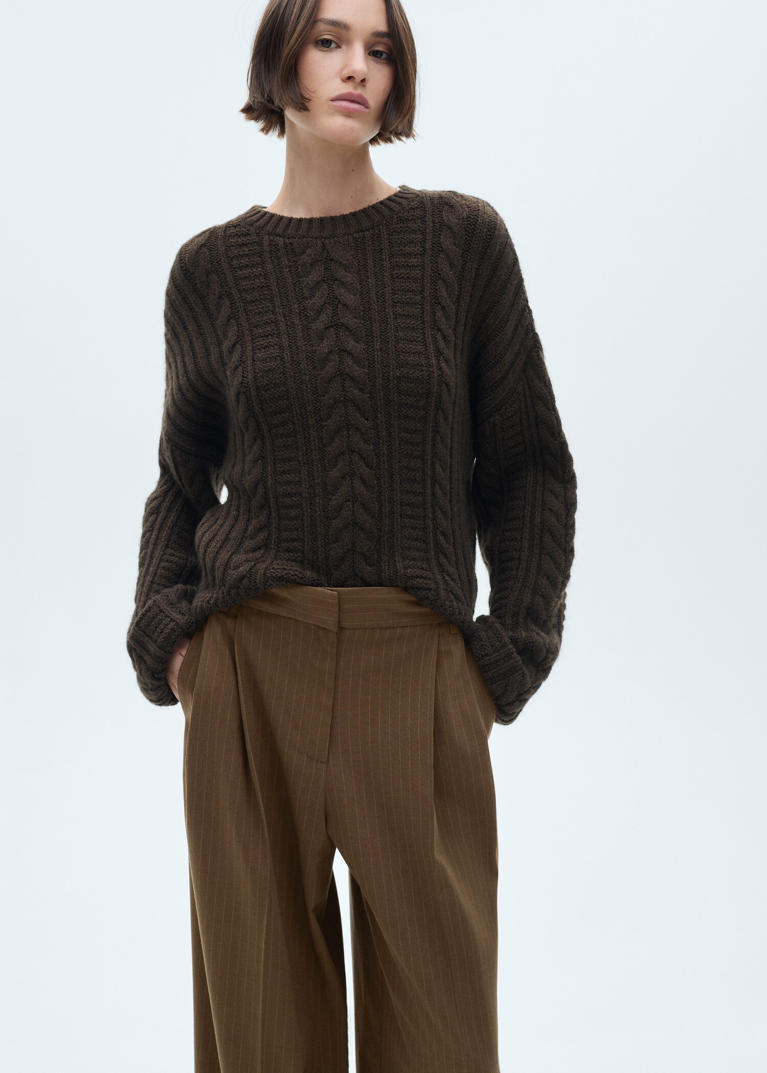Pantalon à fines rayures - Détail de l'article 2