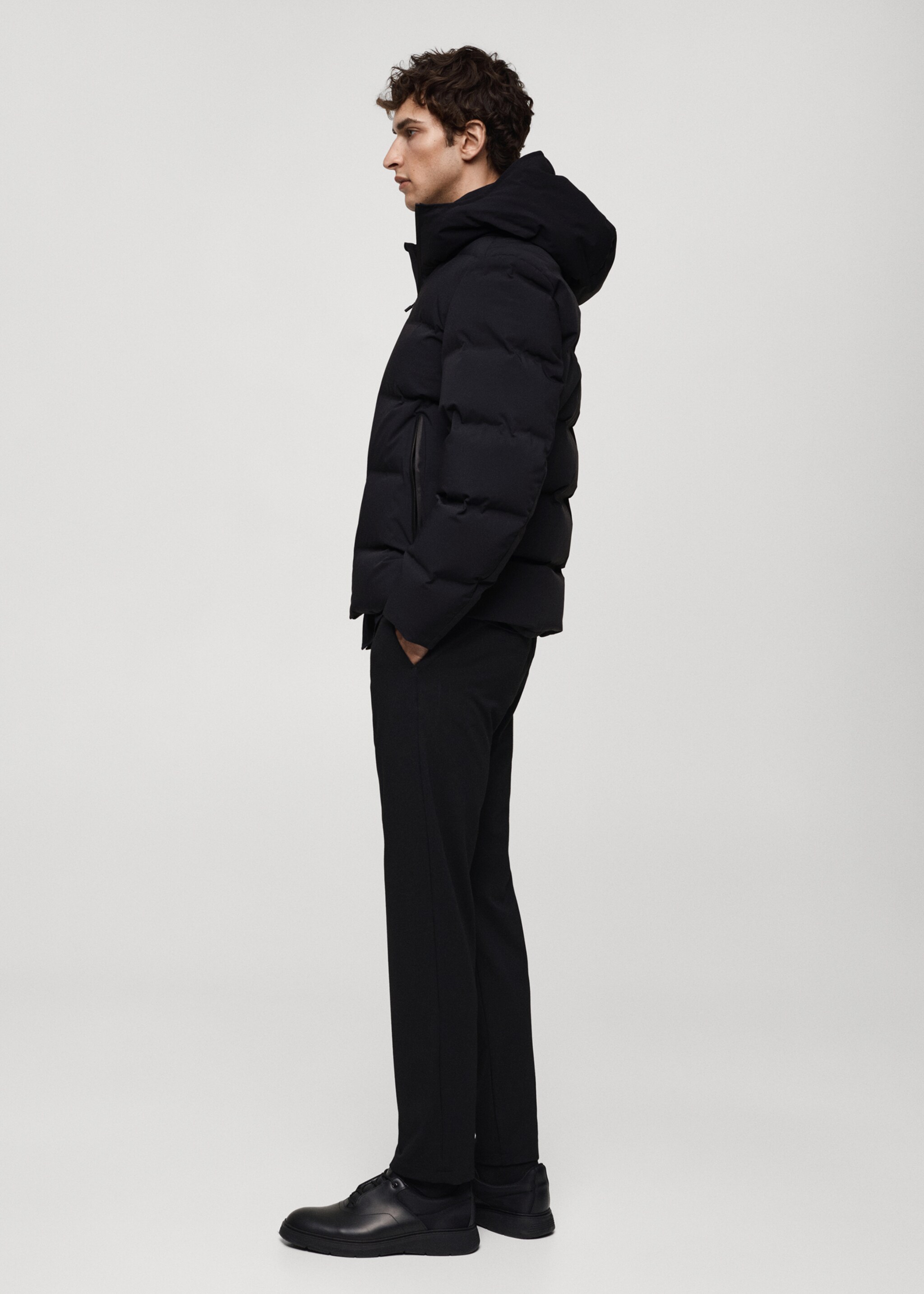 Anorak imperméable rembourrage duvet et plumes - Détail de l'article 2, Bleu marine foncé. Ref: 77087911-00.