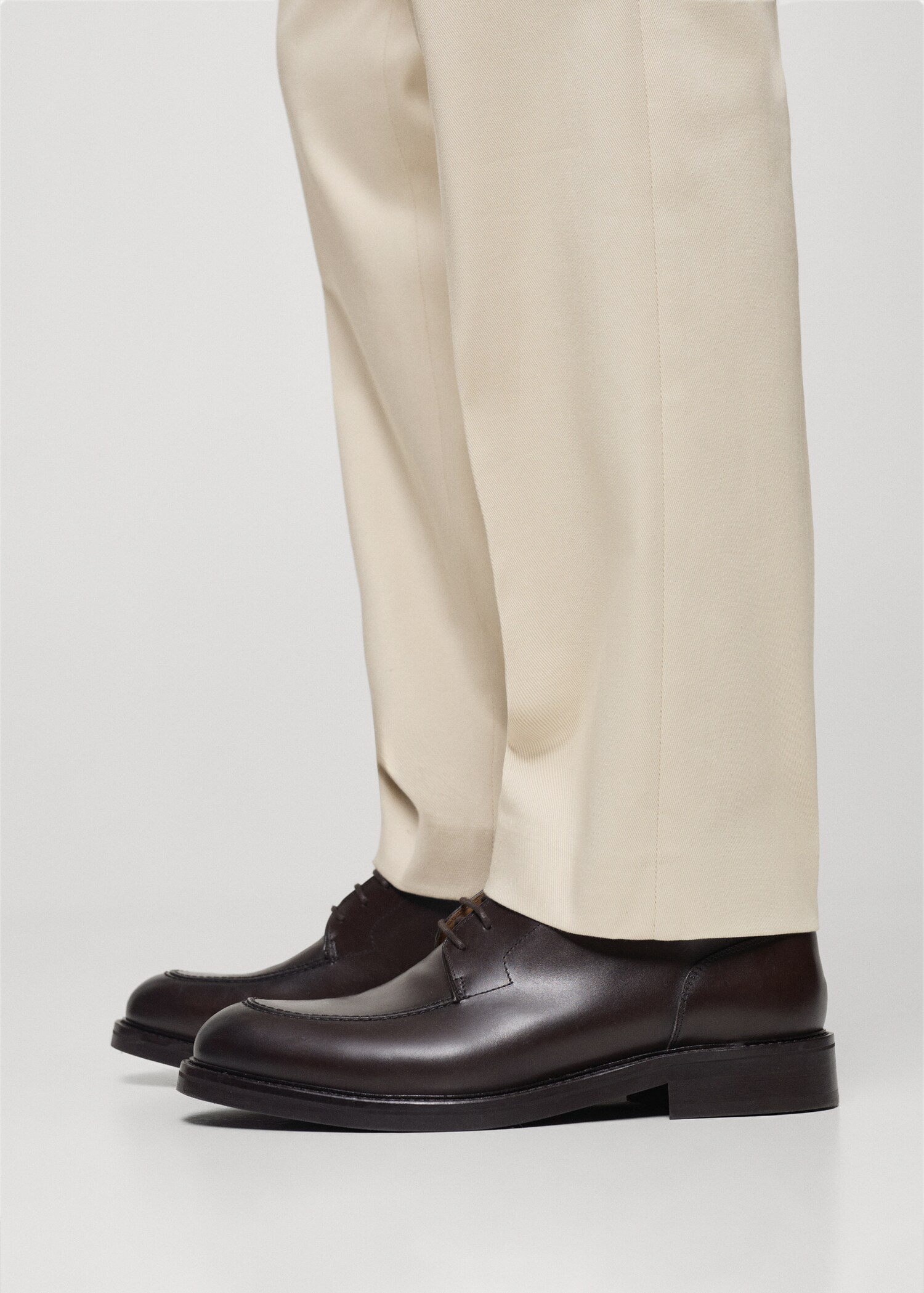 Sapato blucher de pele com cordões - Pormenor do artigo 9