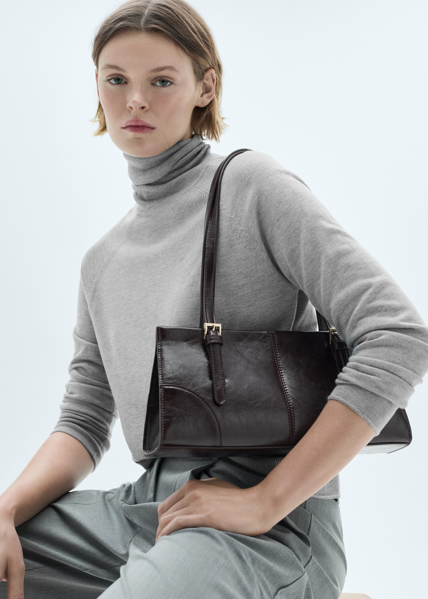 Fine-knit turtleneck sweater - Medium plane