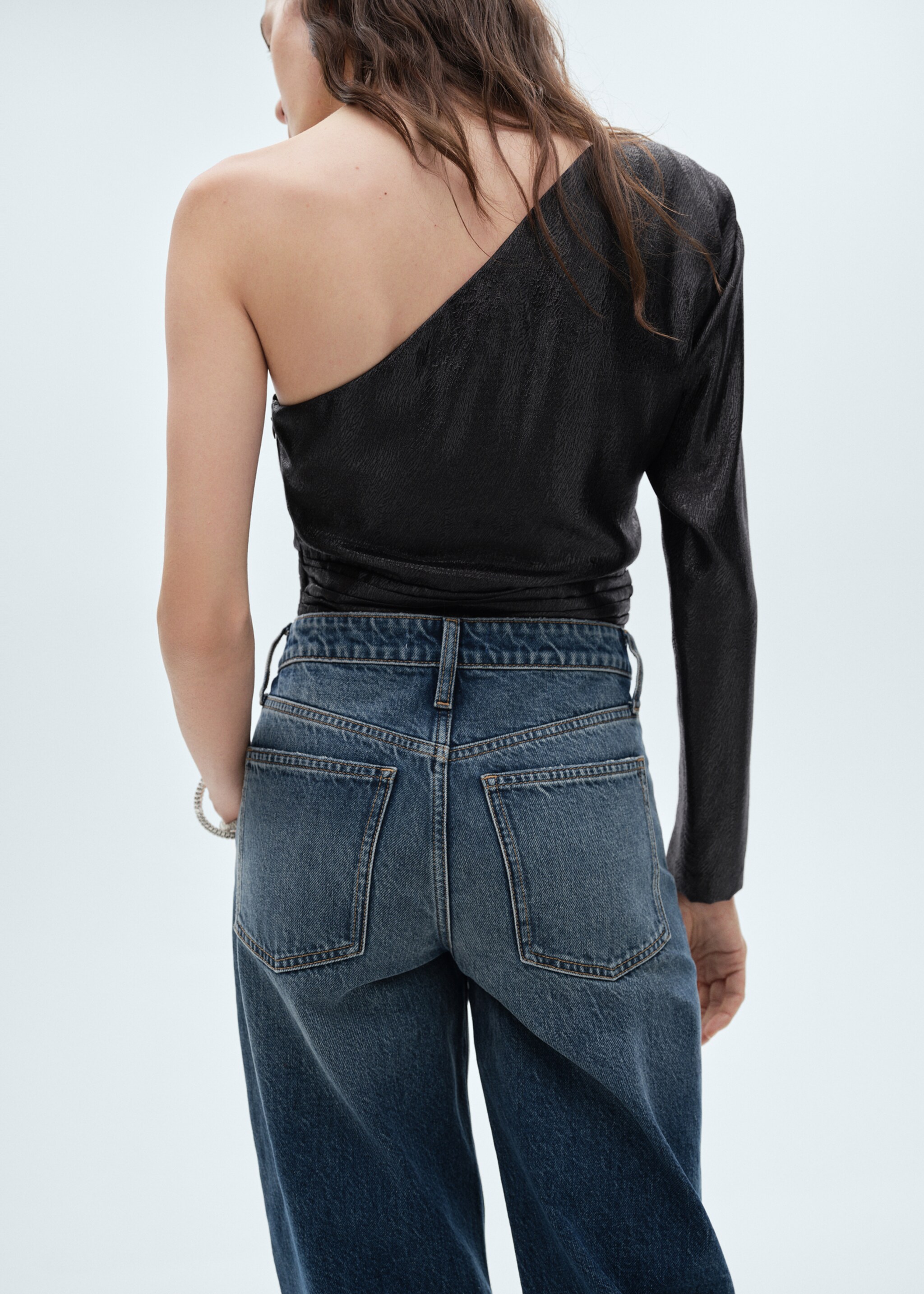 Asymmetrical puff sleeve blouse - Reverse of the article, Black. Ref: 77088266-00.