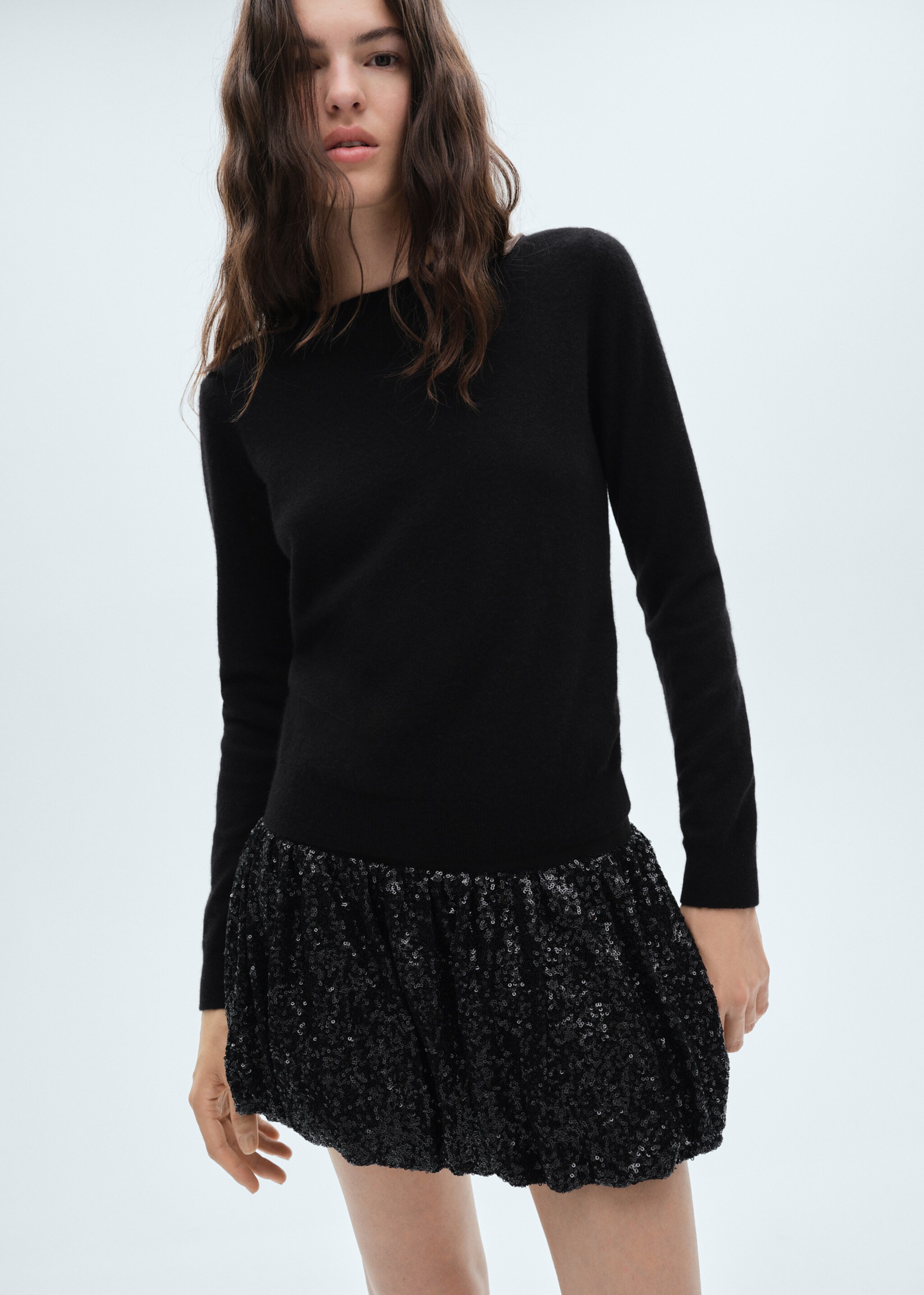 Sequin balloon mini-skirt - Details of the article 1, Black. Ref: 77088269-00.