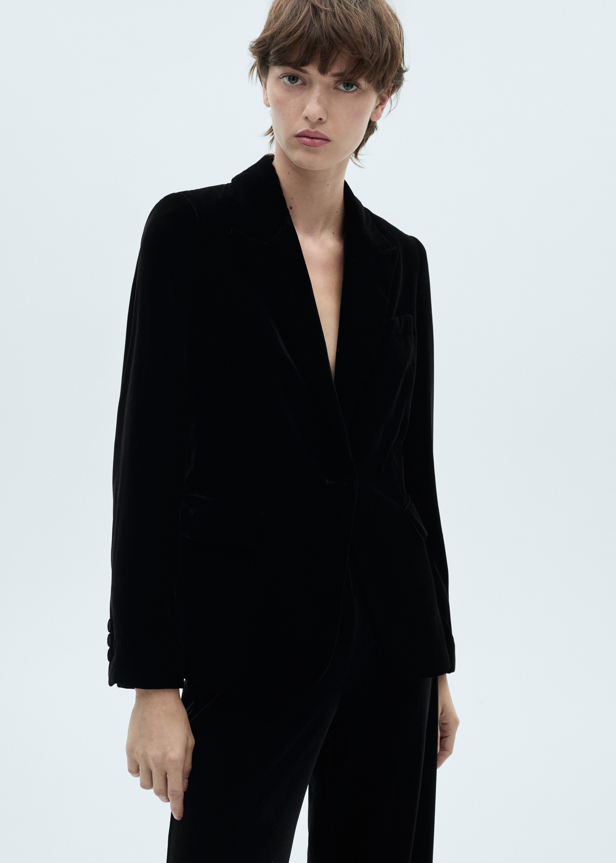 Structured velvet blazer - Medium plane, Black. Ref: 77088273-00.