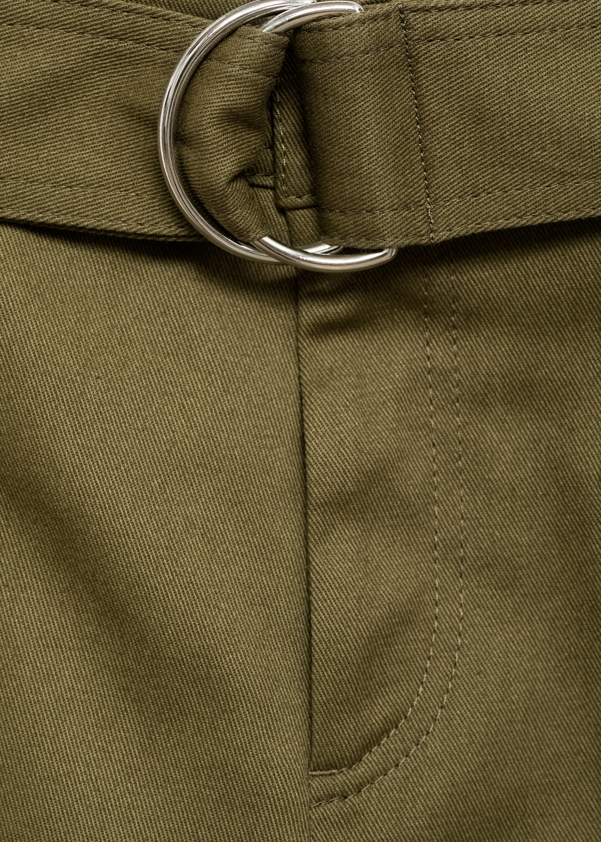 Belt cargo trousers - Details of the article 8, Khaki. Ref: 77088282-00.