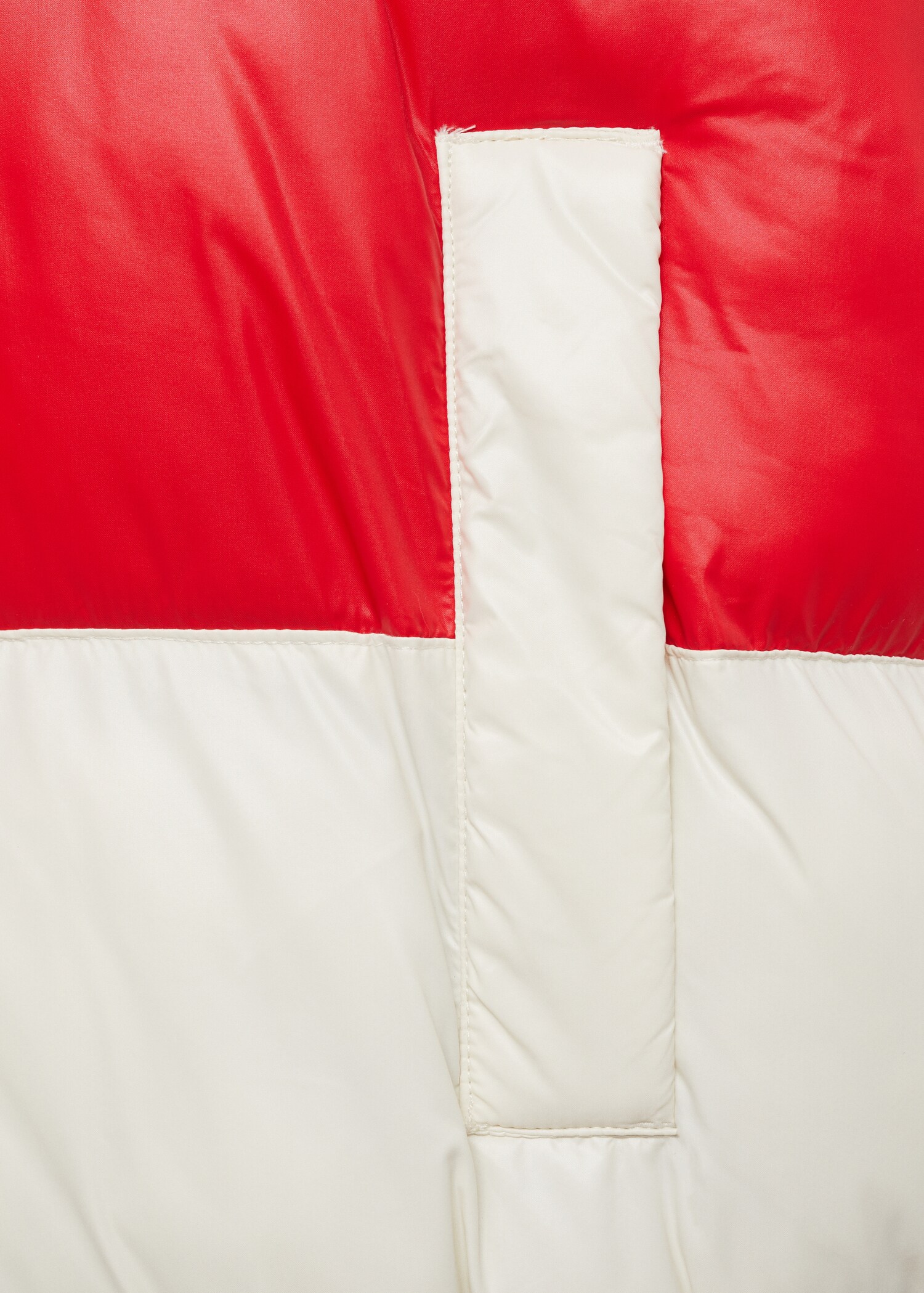 Trefärgad vadderad anorak - Detaljer om artikeln 0