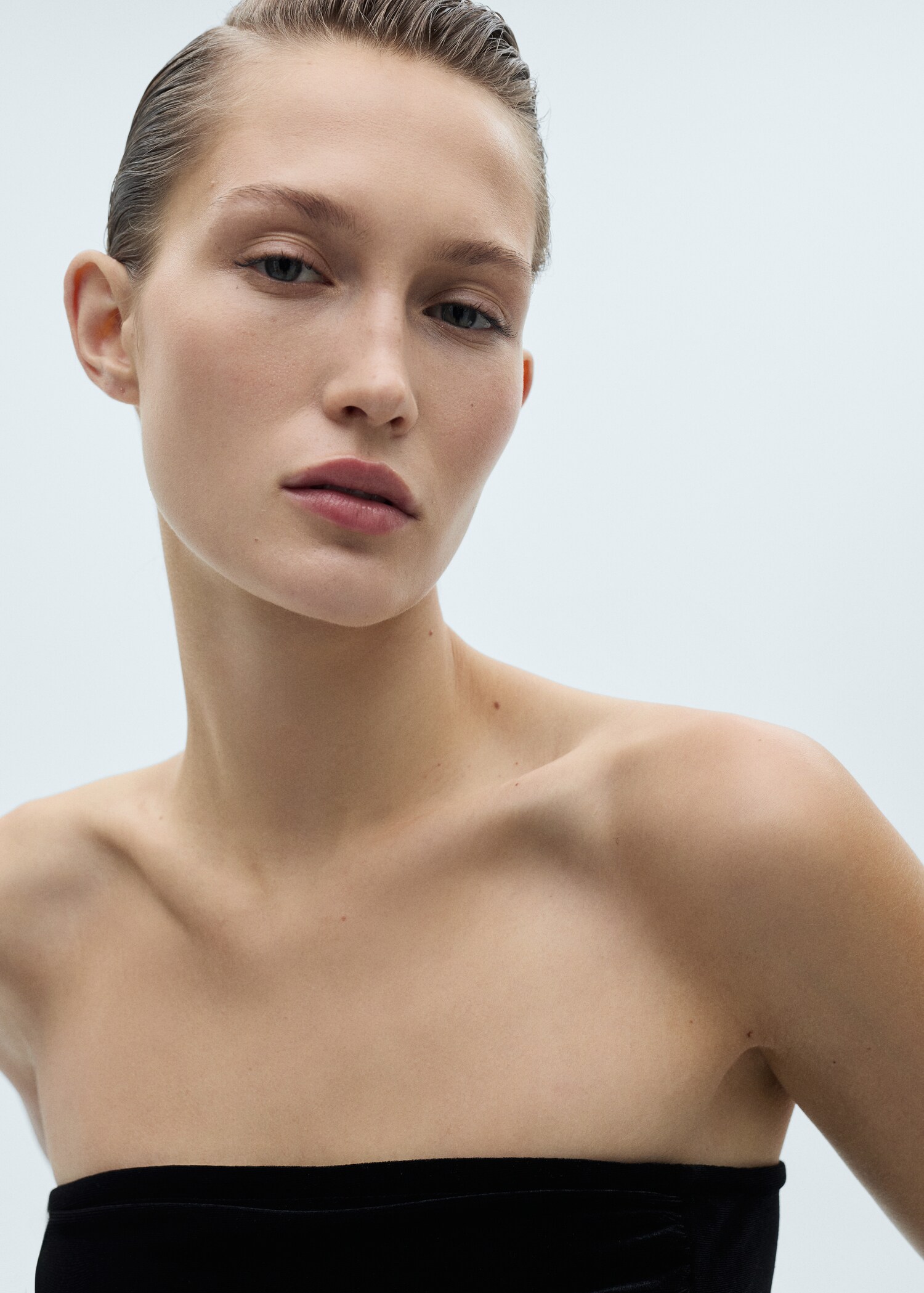 Peplum-Top mit Paillettenbesatz - Detail des Artikels 1