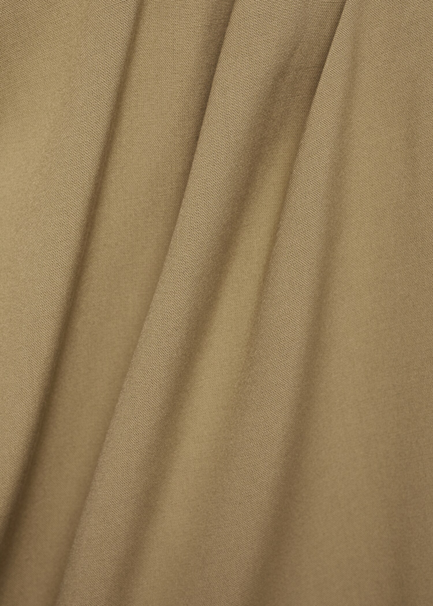 Blouse with shoulder pads and belt - Details of the article 0