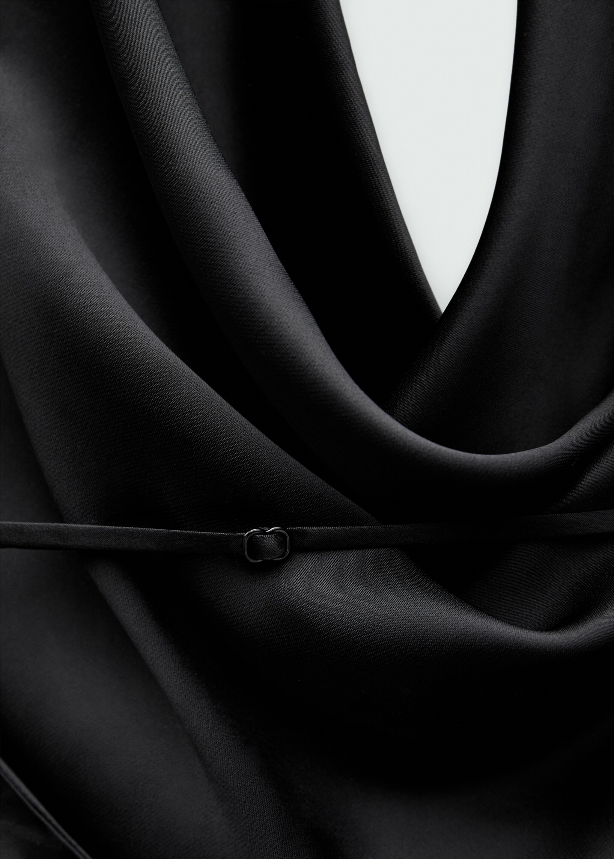 Draped satin backless top - Details of the article 0, Black. Ref: 77089073-00.