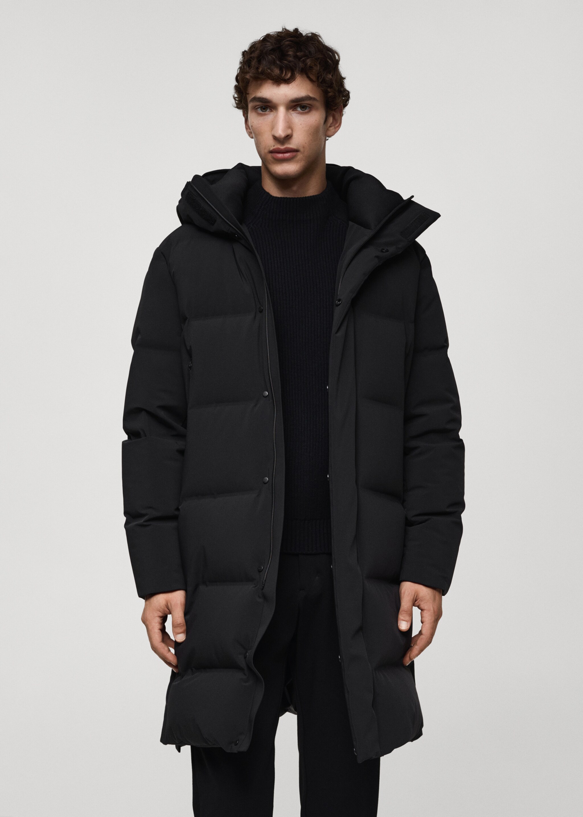 Anorak long imperméable à rembourrage en duvet et plumes - Plan moyen, Noir. Ref: 77089226-00.