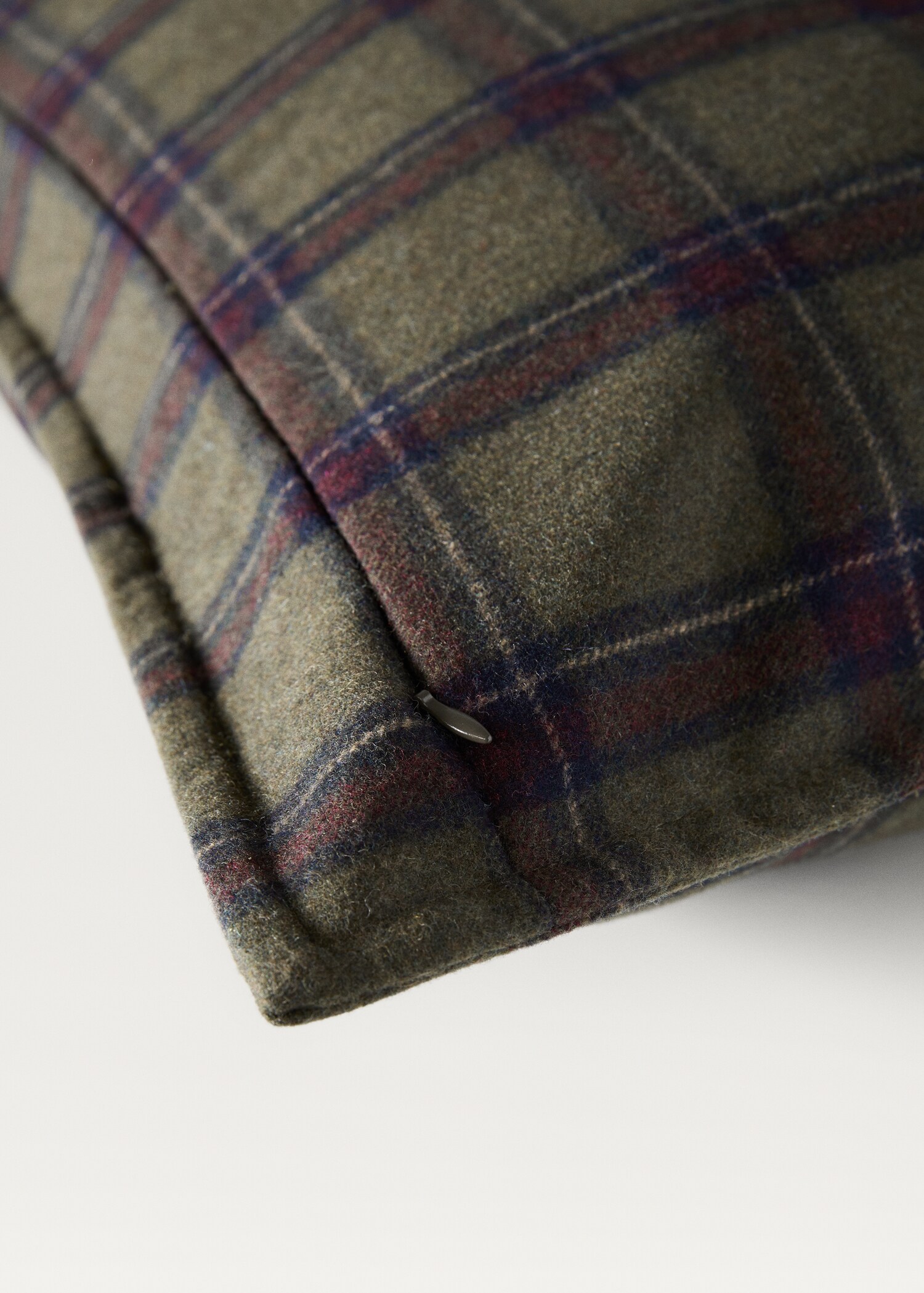 Geruite wollen kussenhoes - Detail van het artikel 2