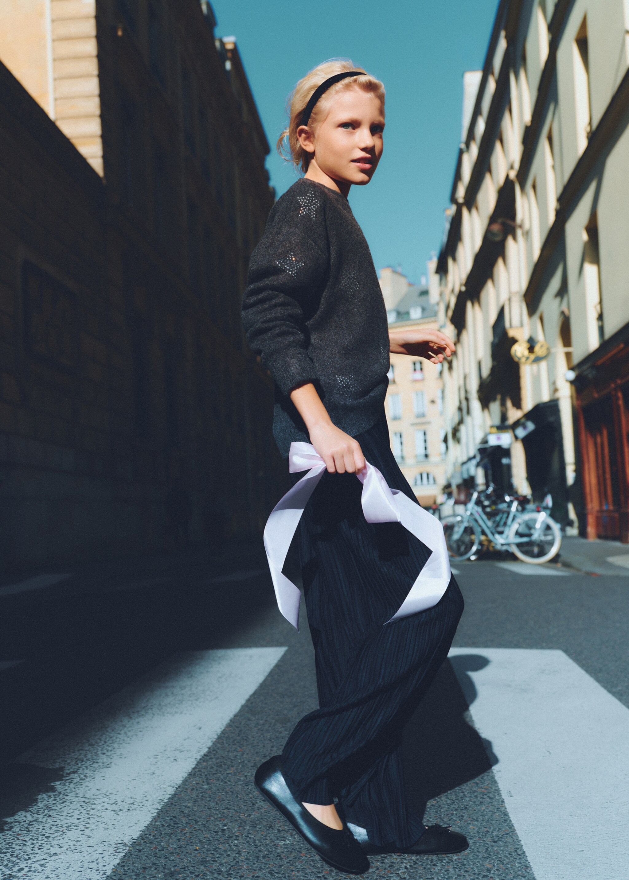 Ribbed culottes trousers - Details of the article 5, Dark Navy. Ref: 77089231-00.