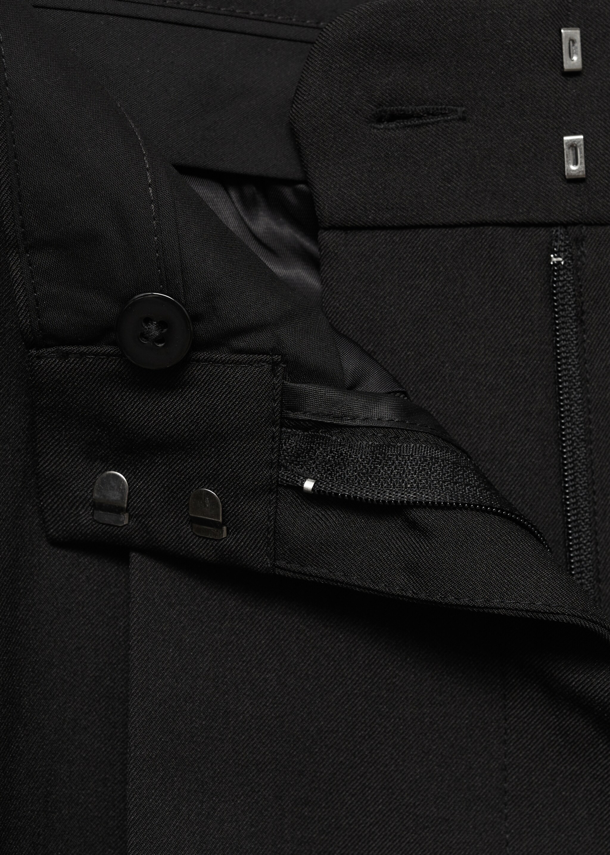 Pantalon de tailleur droit - Détail de l'article 0, Noir. Ref: 77089235-00.
