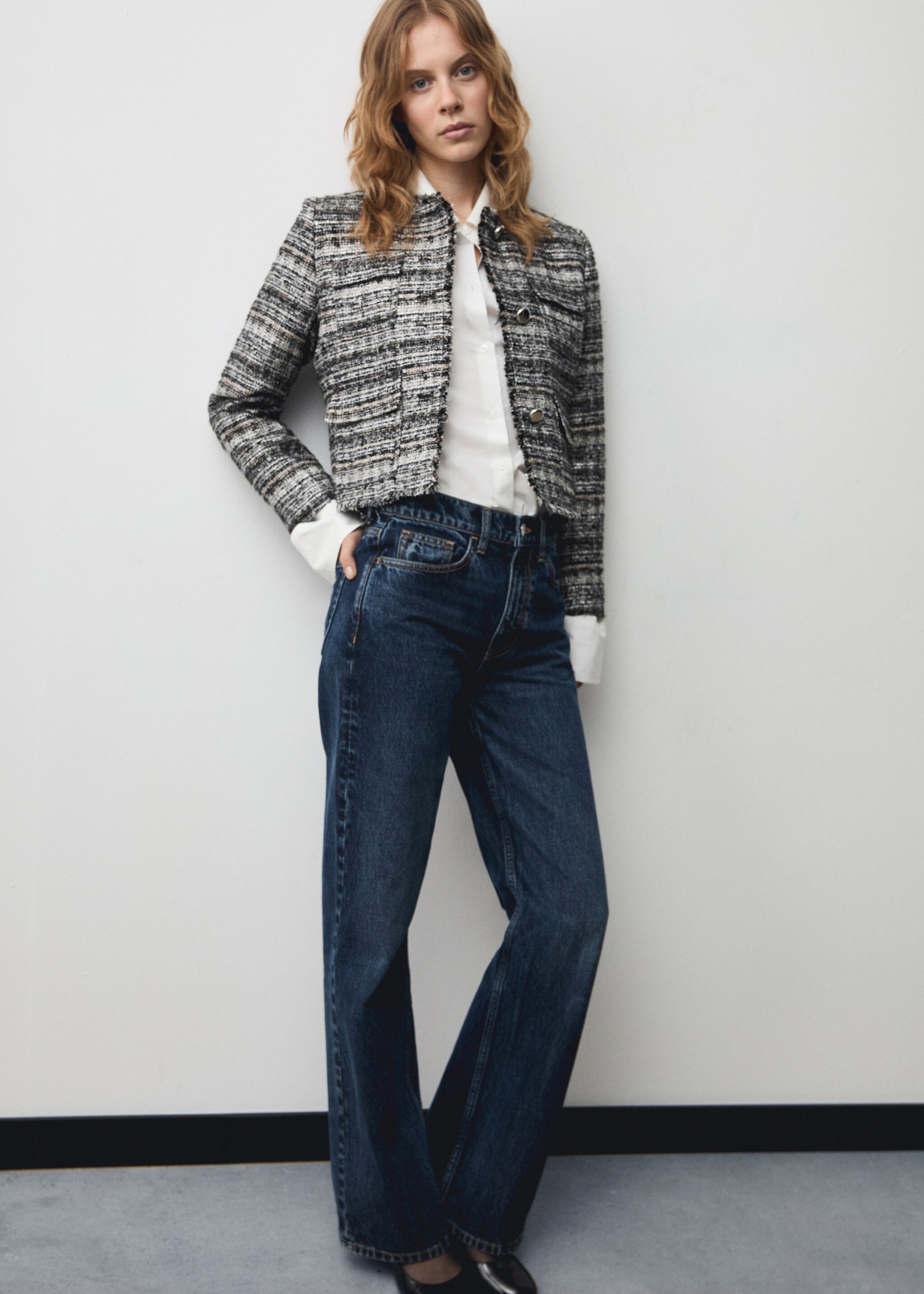 Tweed jacket with metal buttons - Details of the article 6, Black. Ref: 77089245-00.