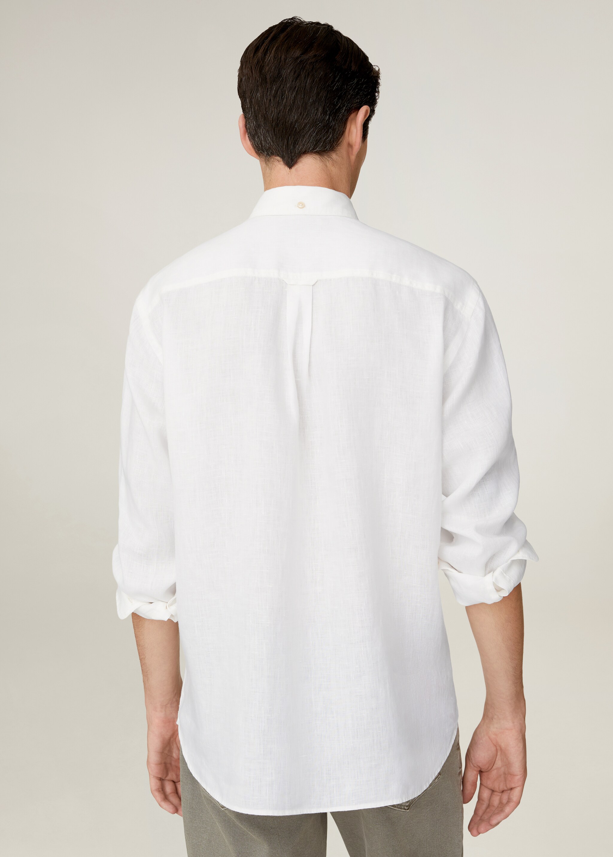 Camisa regular fit 100% lino - Reverso del artículo