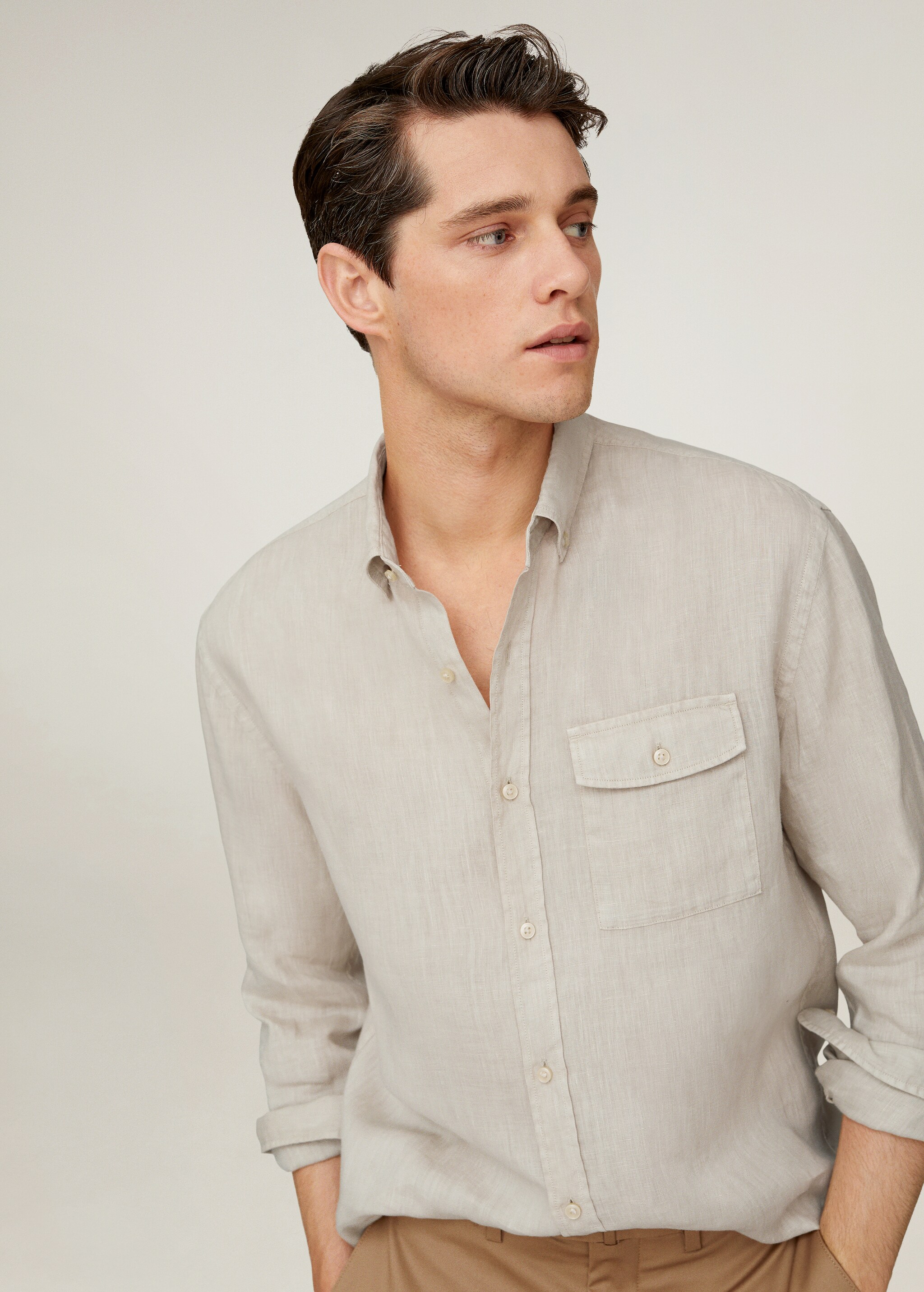 Camisa regular fit 100% lino - Plano medio