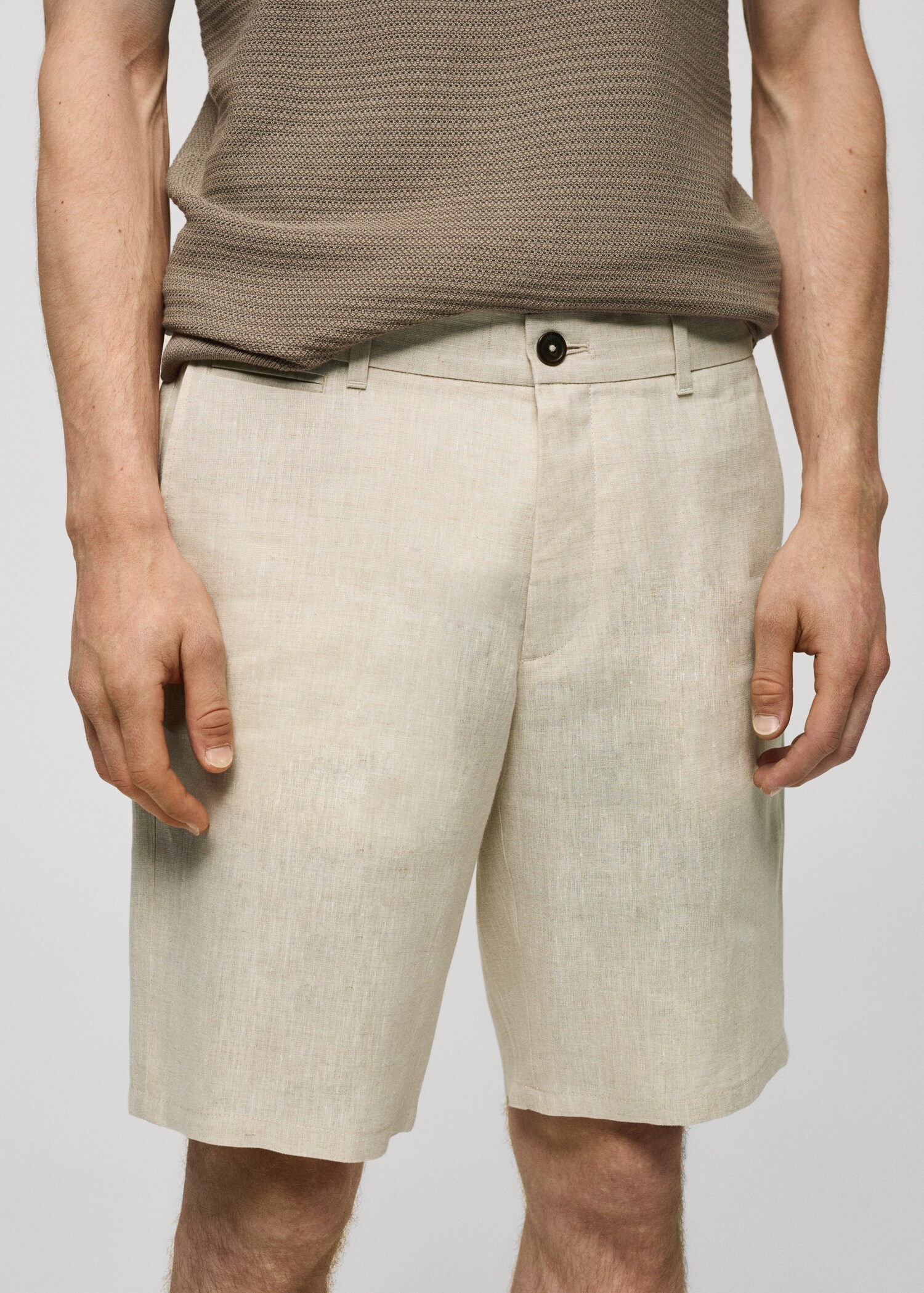 Slim-Fit-Bermudashorts aus 100 % Leinen - Detail des Artikels 1