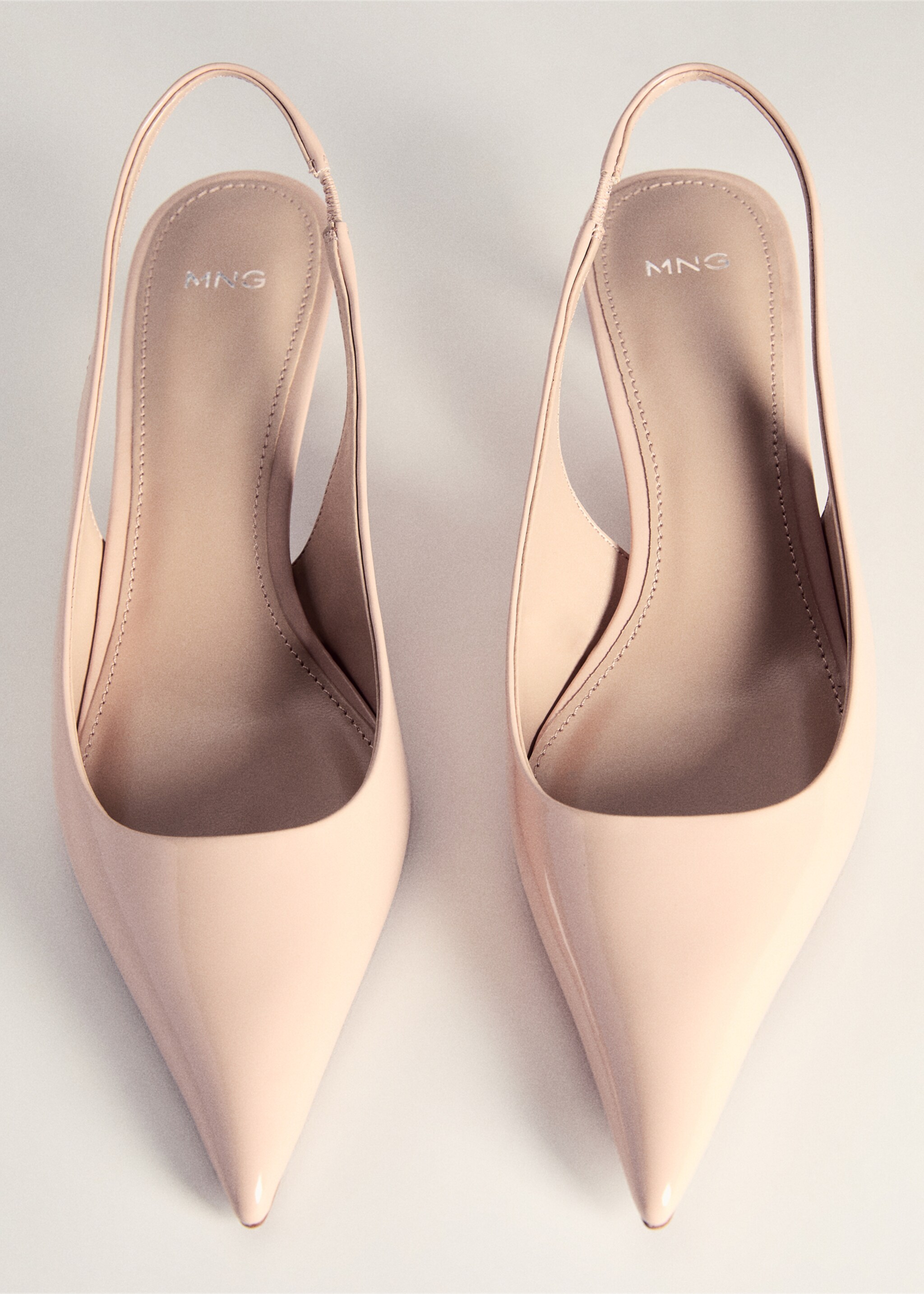High-heeled shoes - Details of the article 5