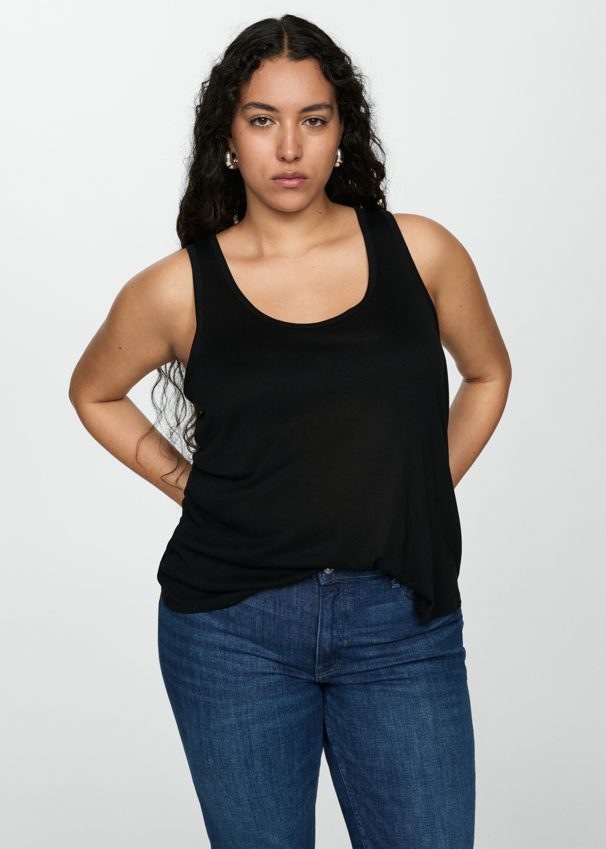 Knit strap top - Details of the article 5, Black. Ref: 77090341-00.