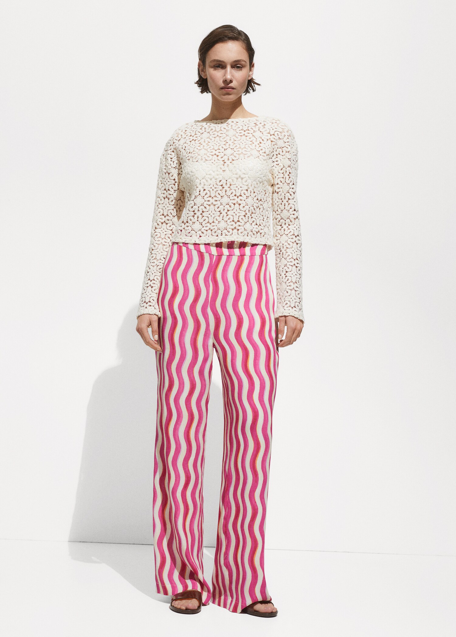 Pantalón wideleg estampado - Detalle del artículo 2