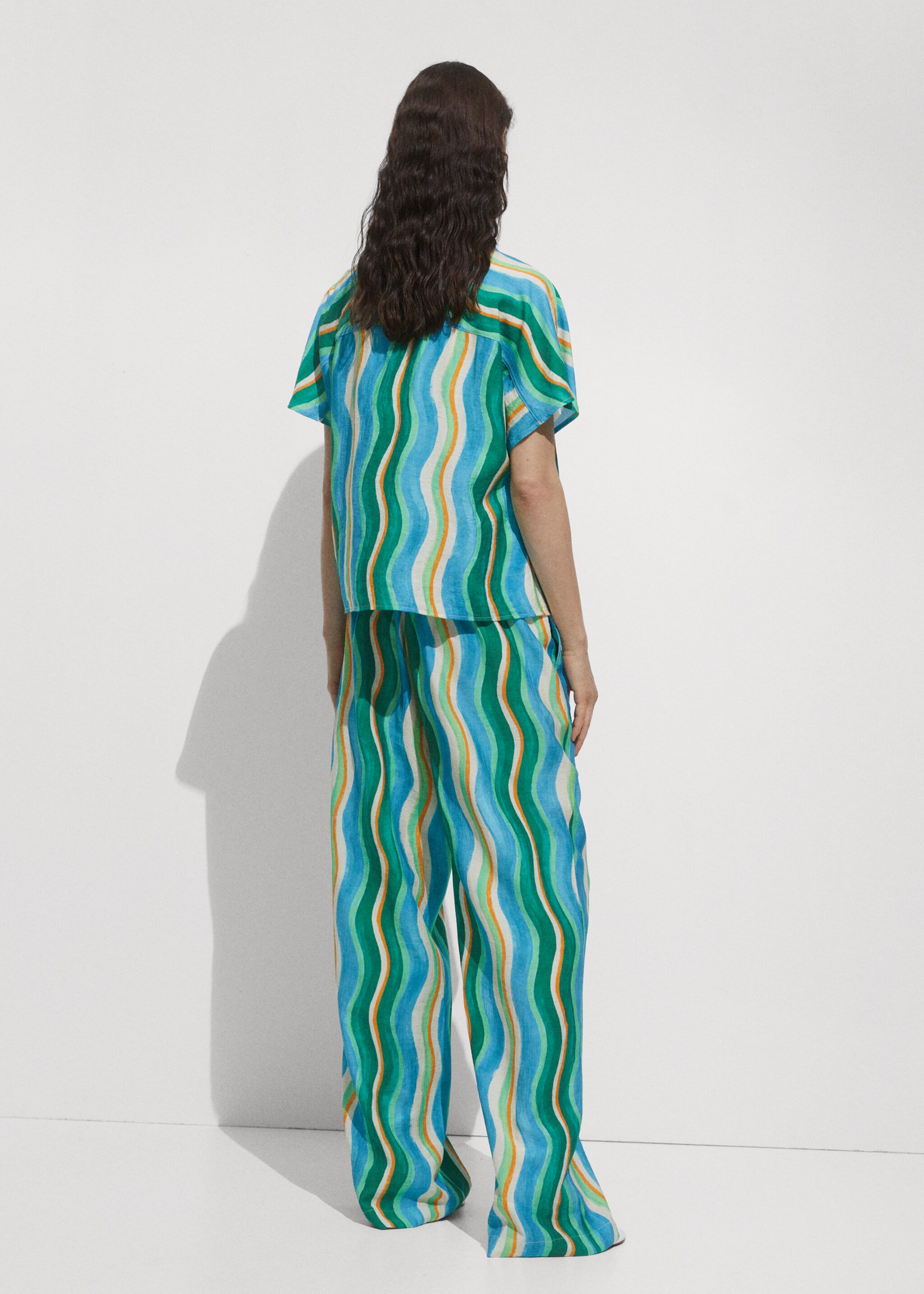 Wide leg printed trousers - Reverse of the article