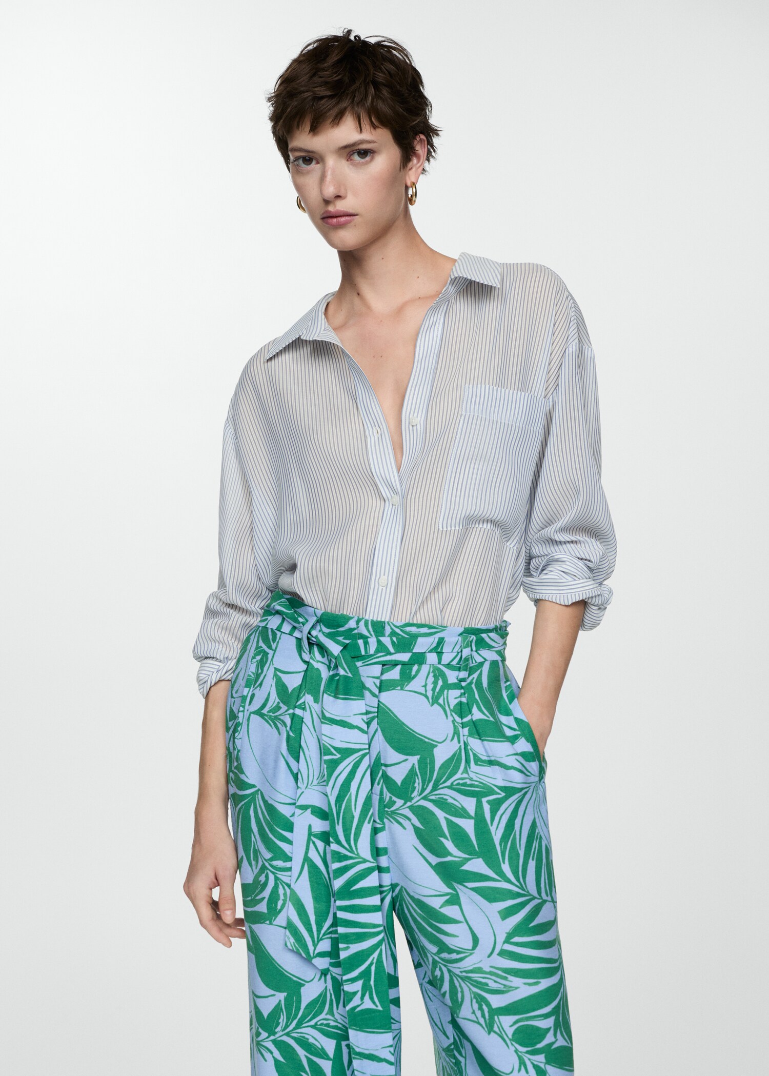 Printed trousers with bow - Details of the article 1