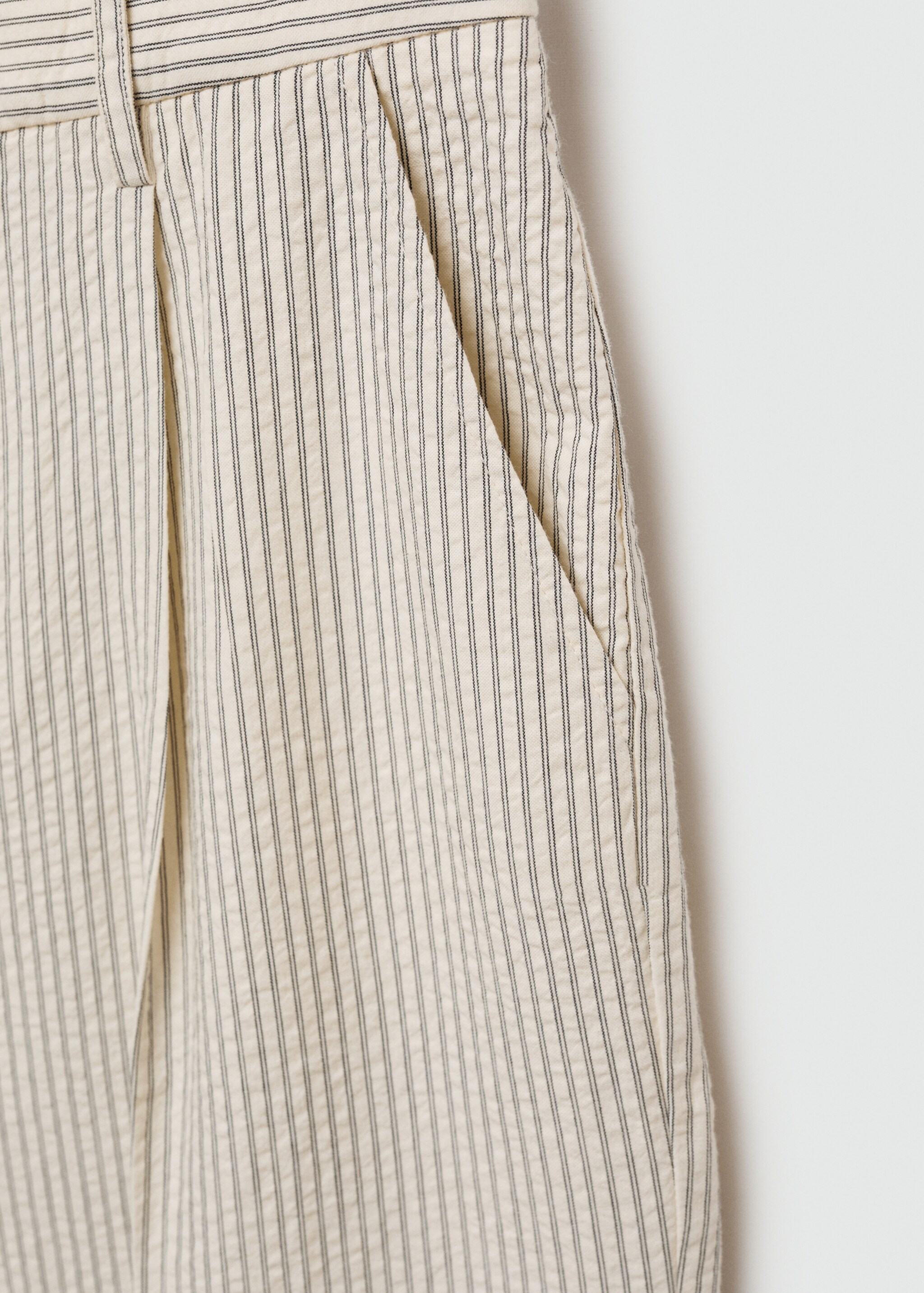 Straight striped trousers - Details of the article 8