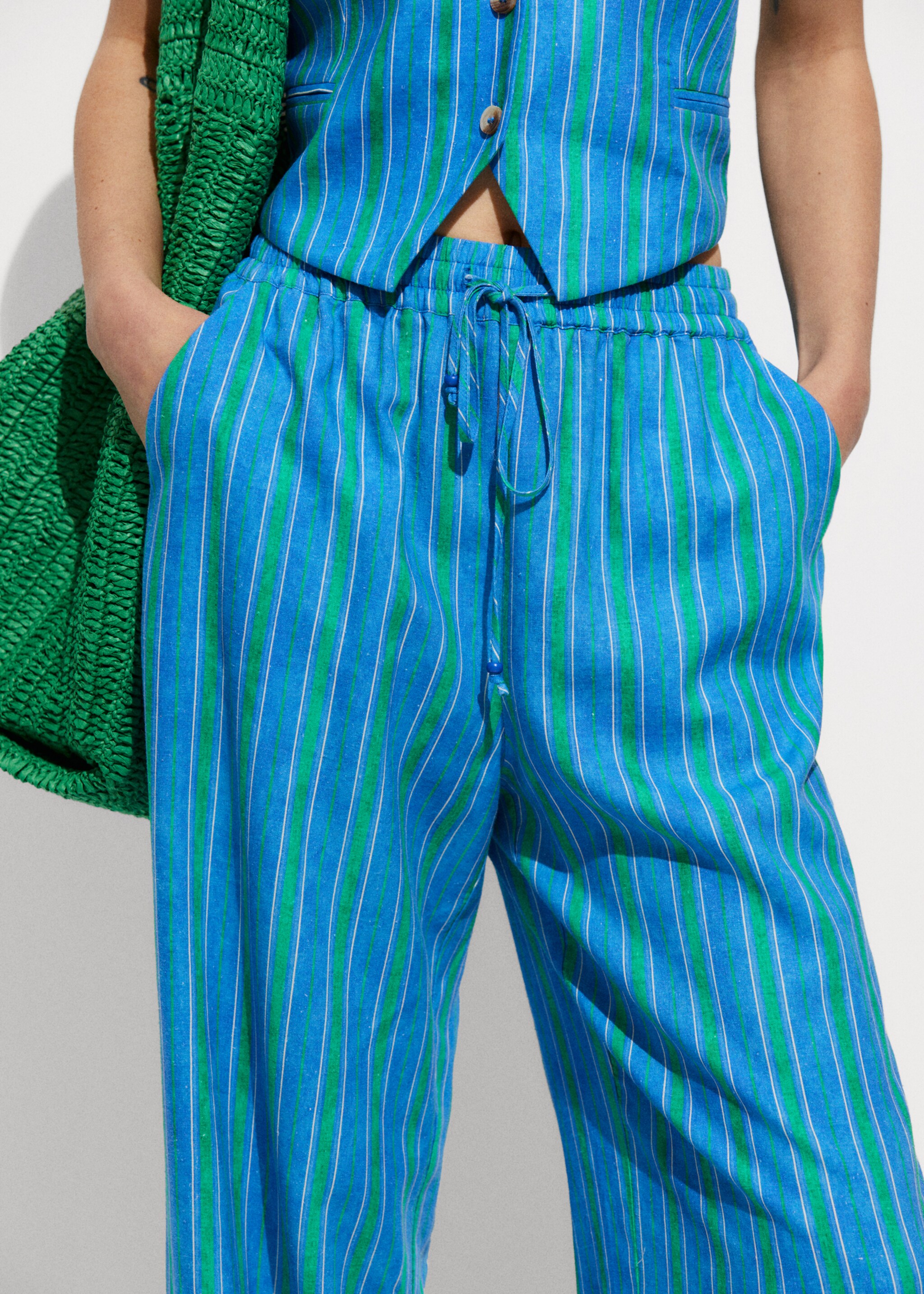Linen stripe-printed trousers - Details of the article 6, Blue. Ref: 77090360-00.