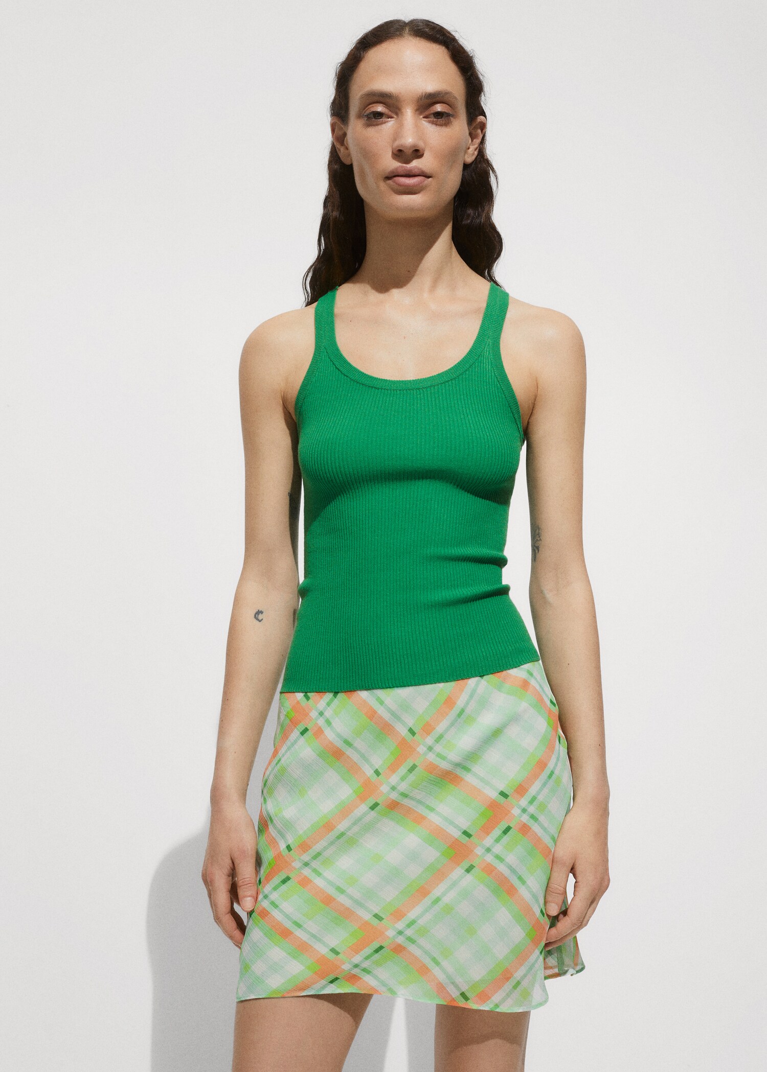 Knit strap top - Medium plane
