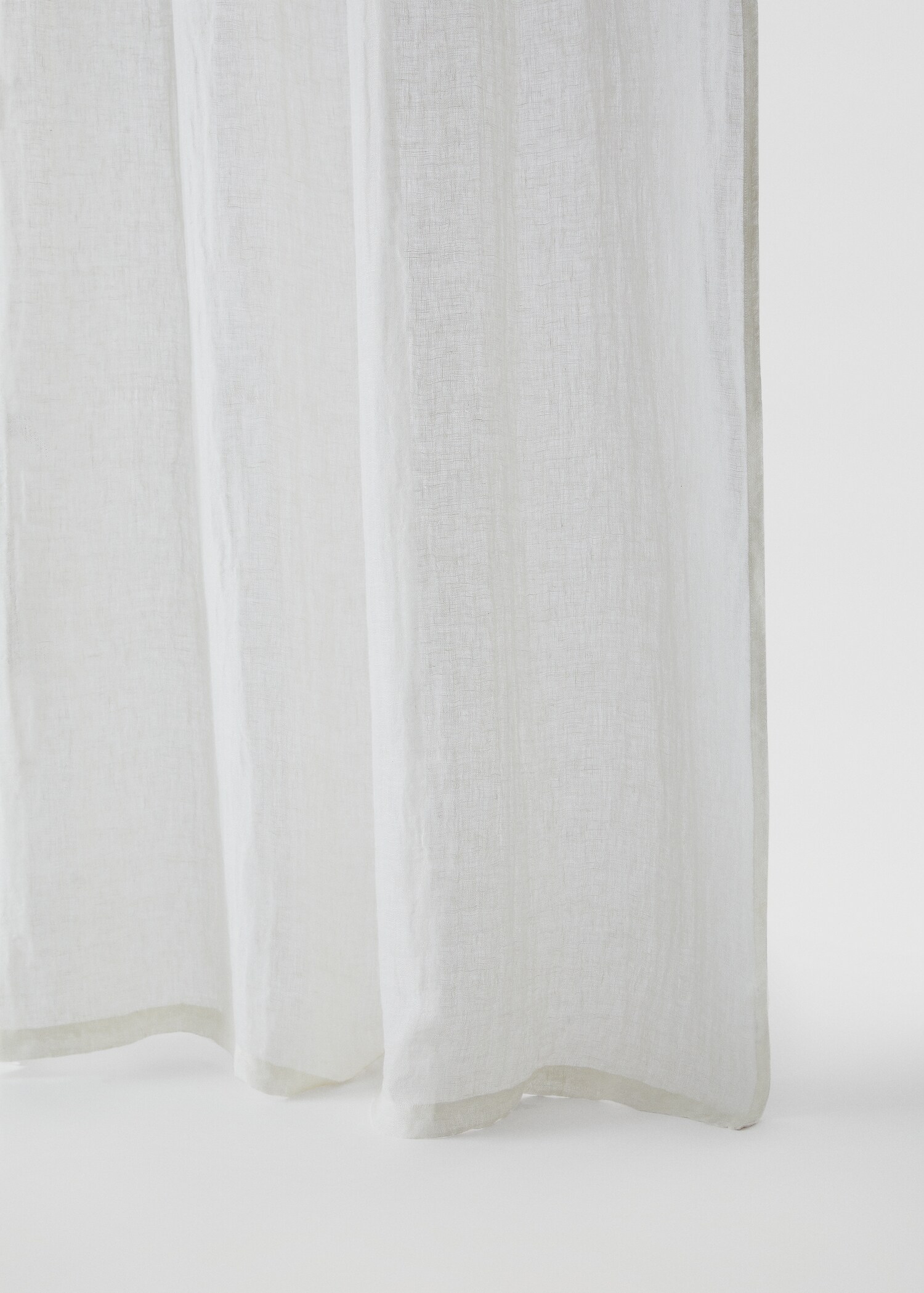 Low-opacity linen curtain - Details of the article 2