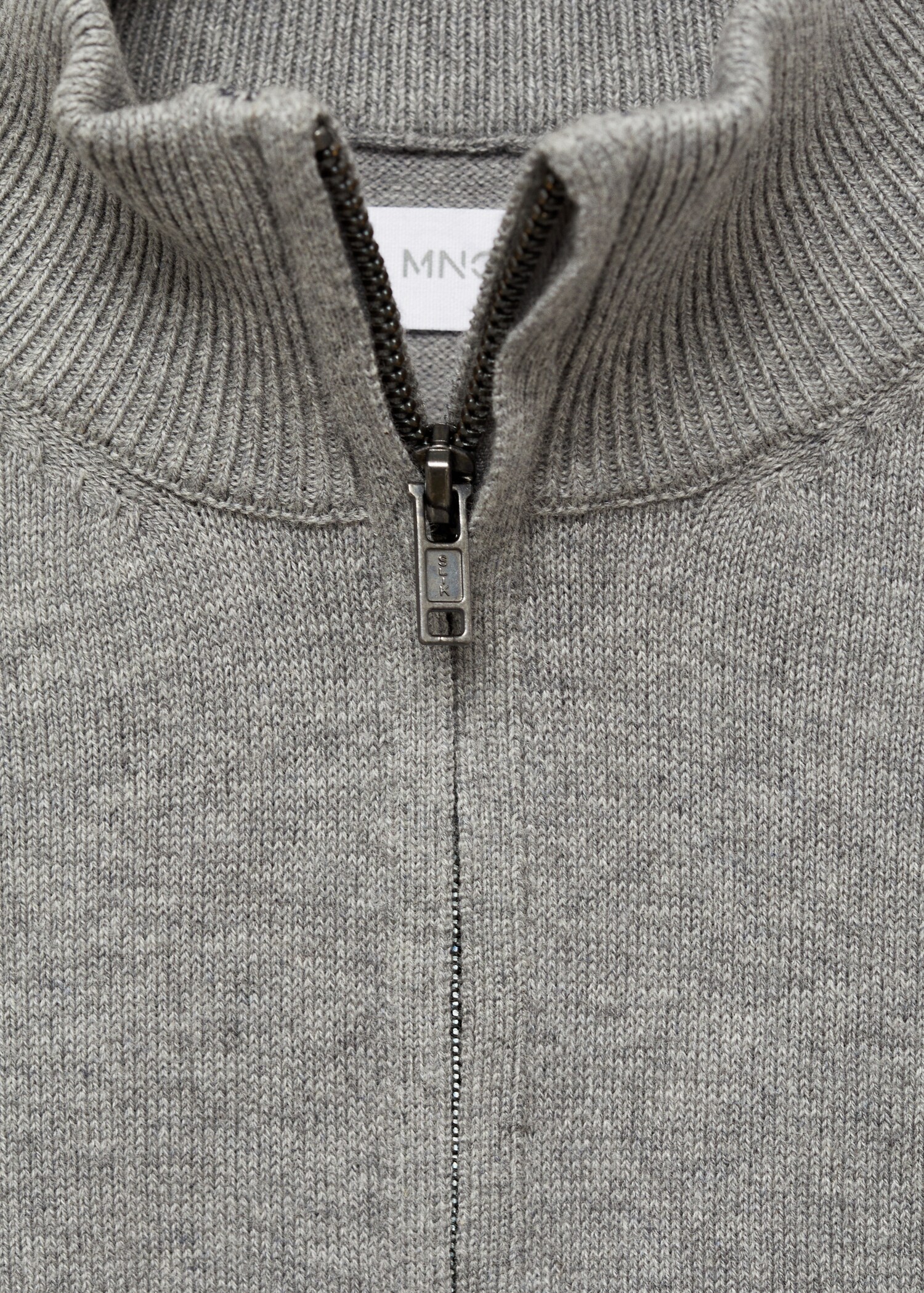 Pullover mit Zip-Kragen - Detail des Artikels 8