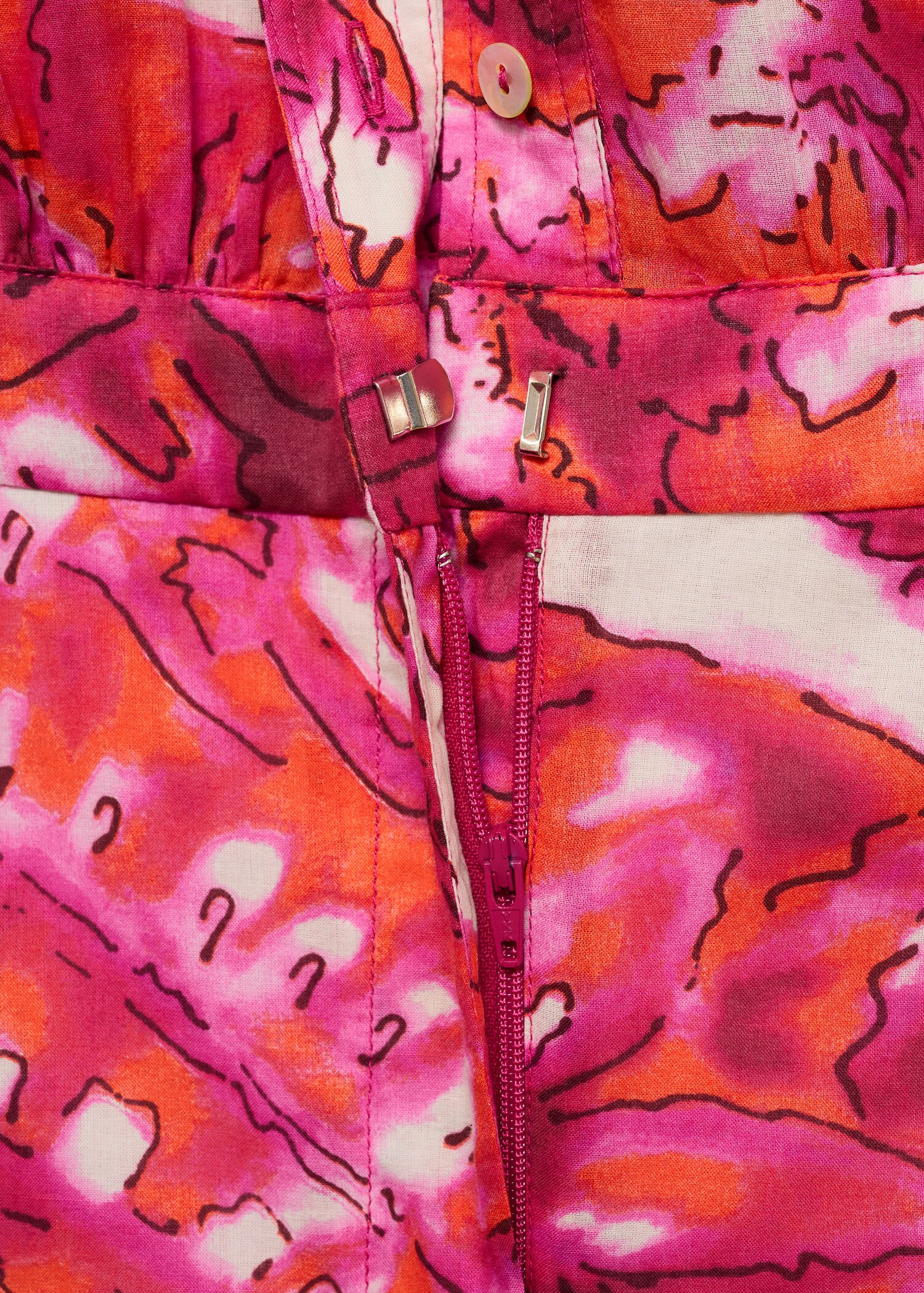 Printed shirt jumpsuit - Details of the article 0