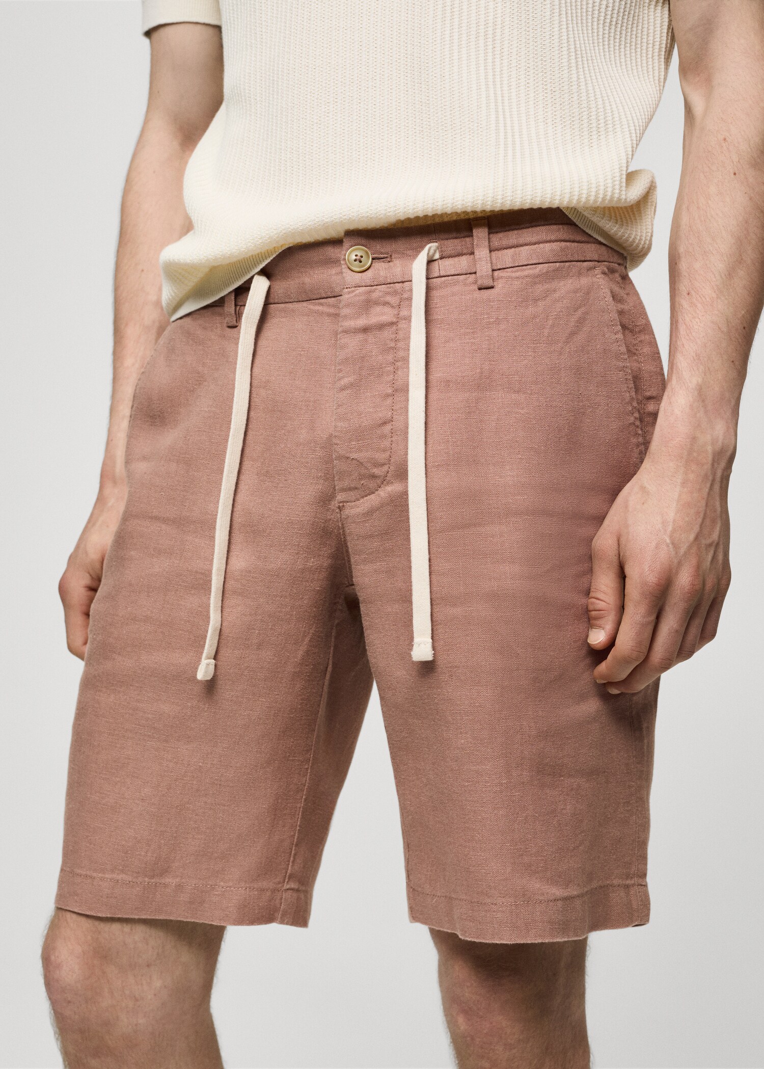 100% linen bermuda shorts with drawstring - Details of the article 1