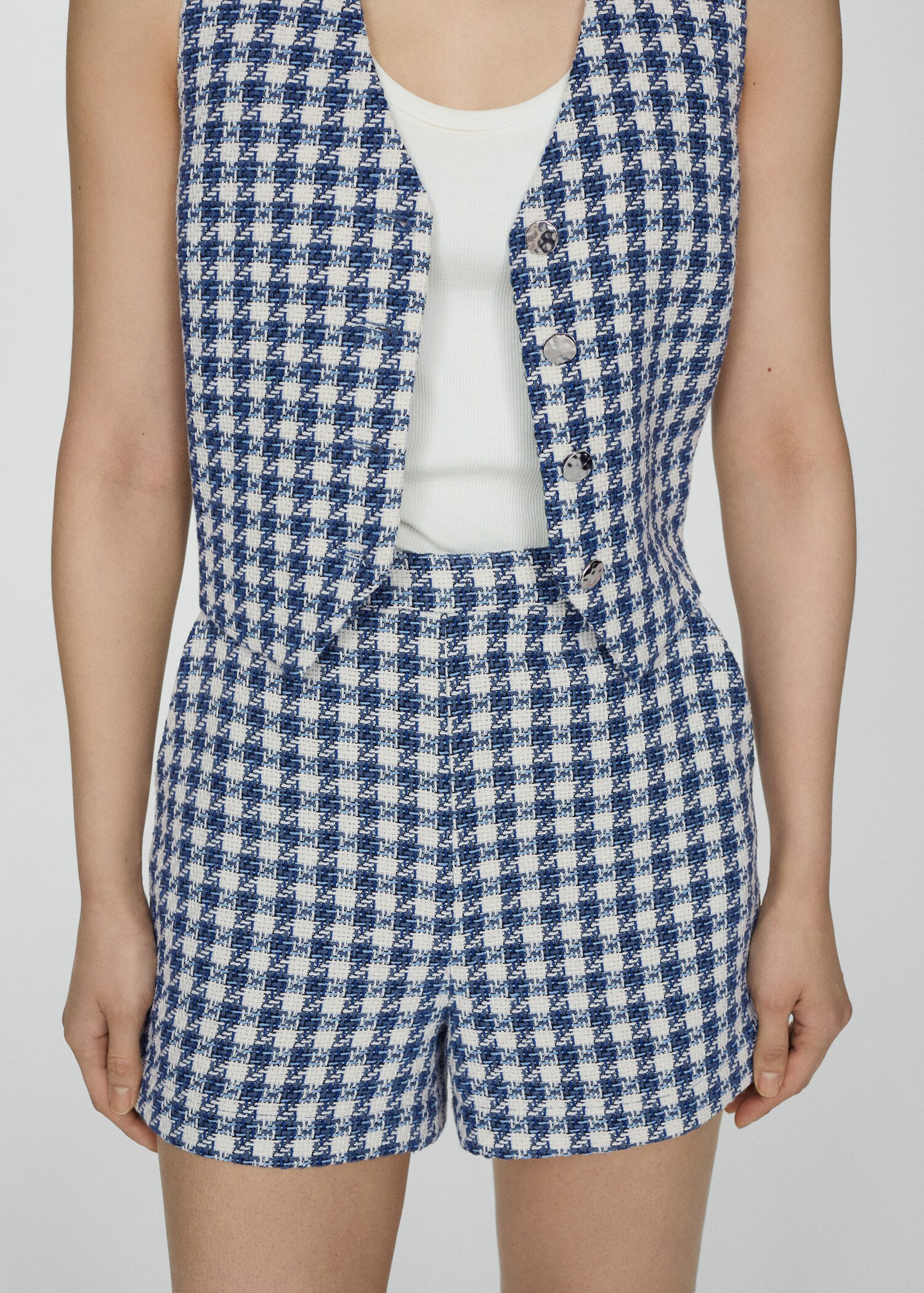 Houndstooth gilet - Details of the article 6