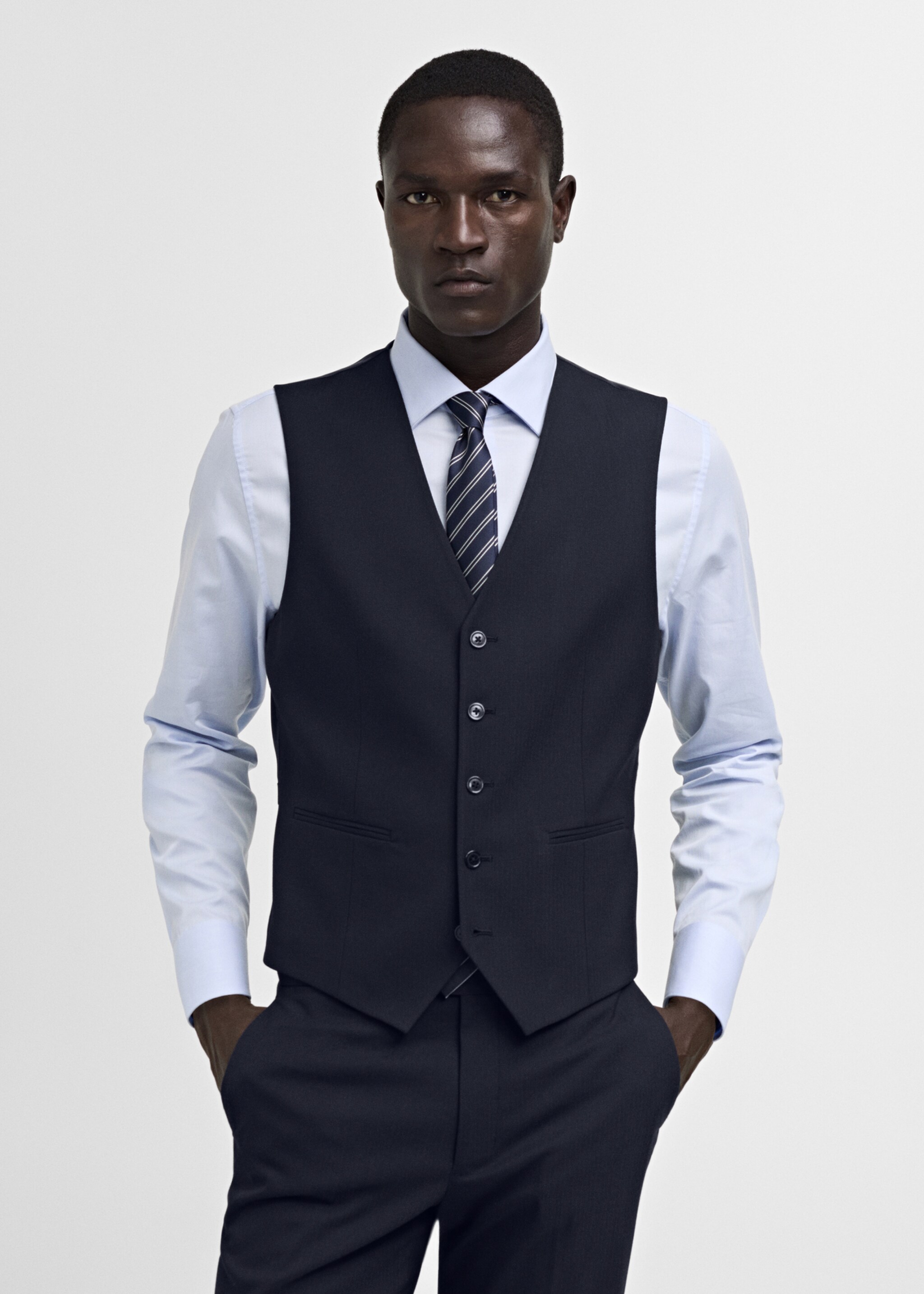 Slim-fit suit waistcoat in stretch fabric - Medium plane, Dark Navy. Ref: 77090567-00.